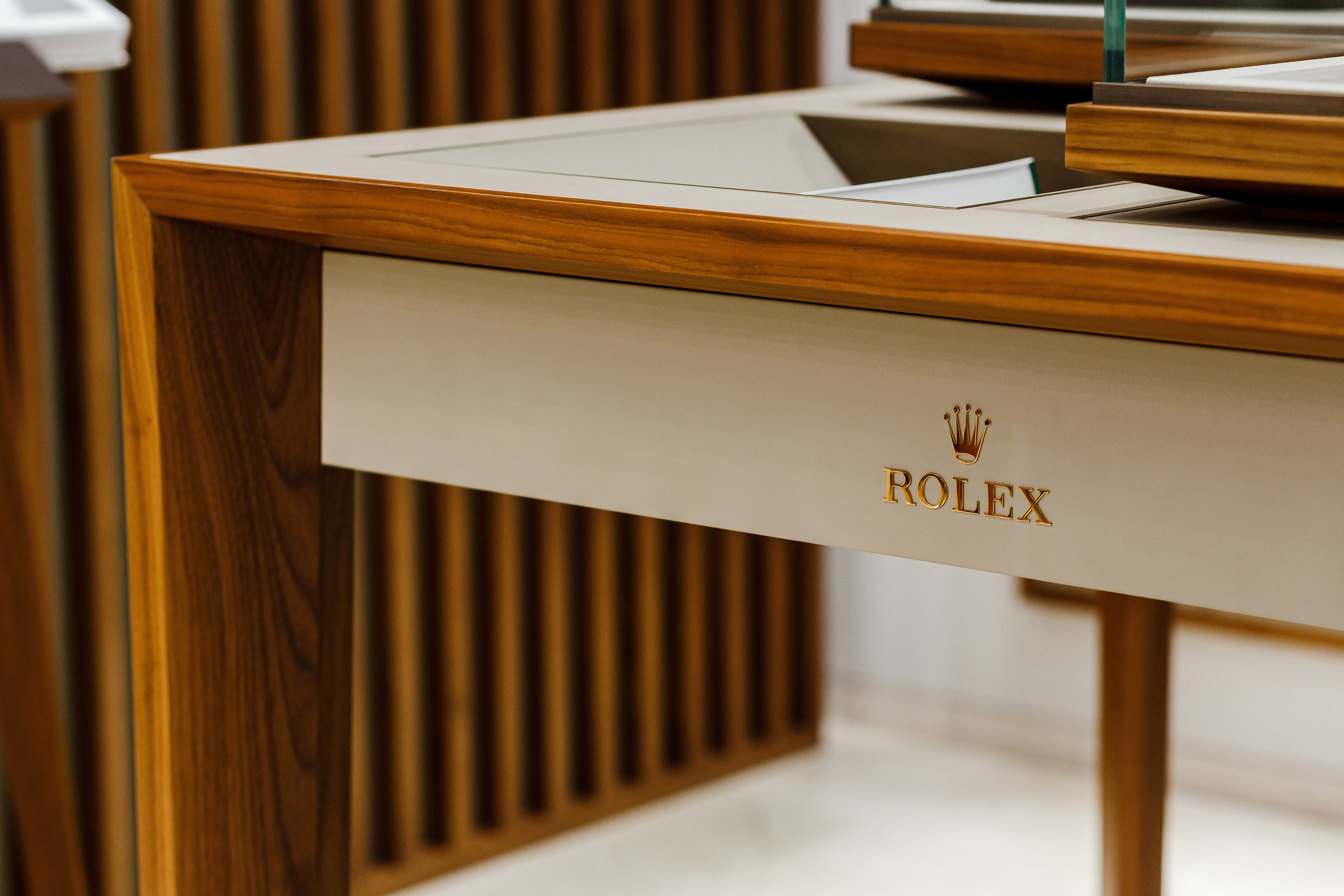 Шоу руум. Репортажный фотограф в Алмате Чумаков Георгий