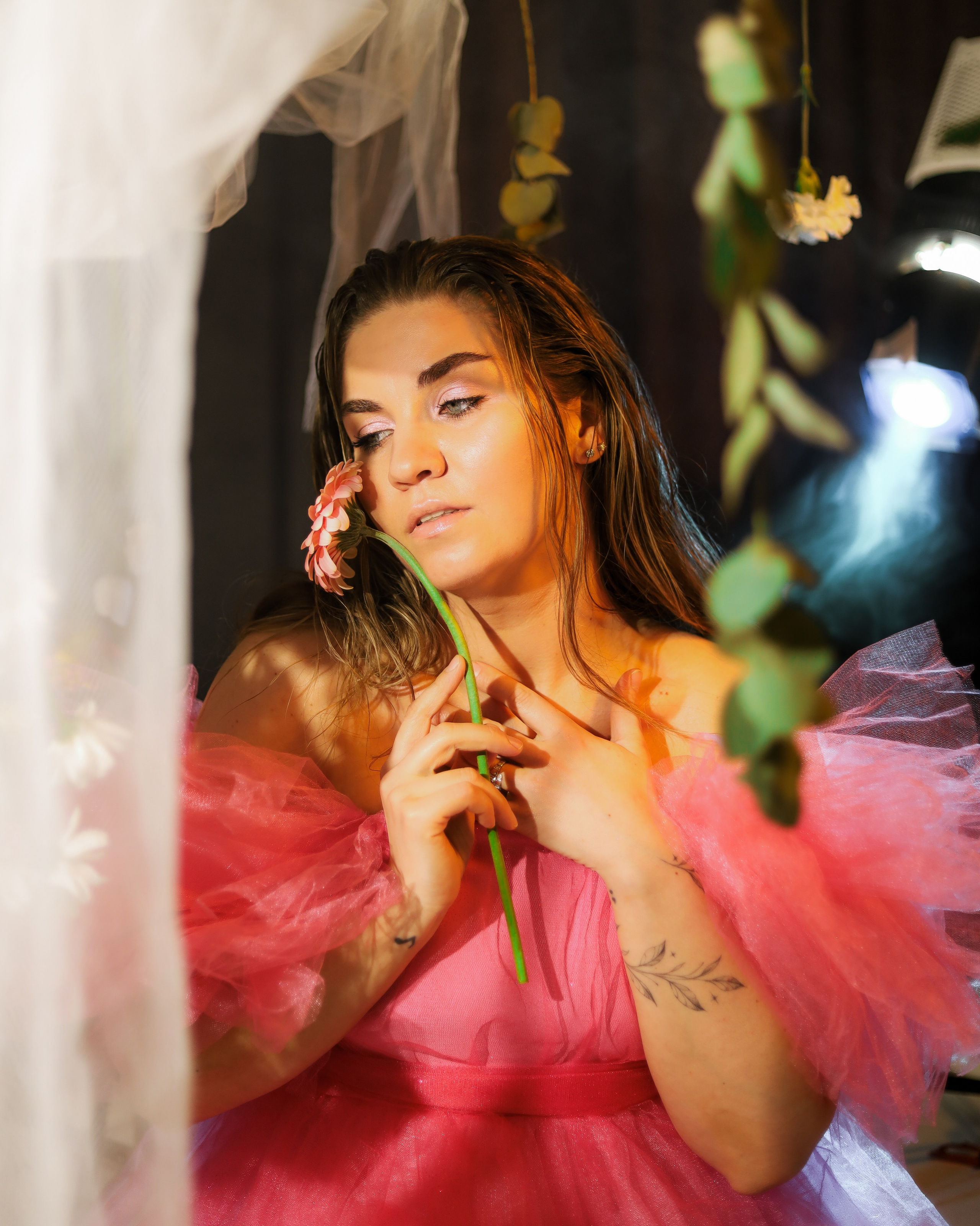 Flowers. Sun Betty — кинофотограф Элизабет