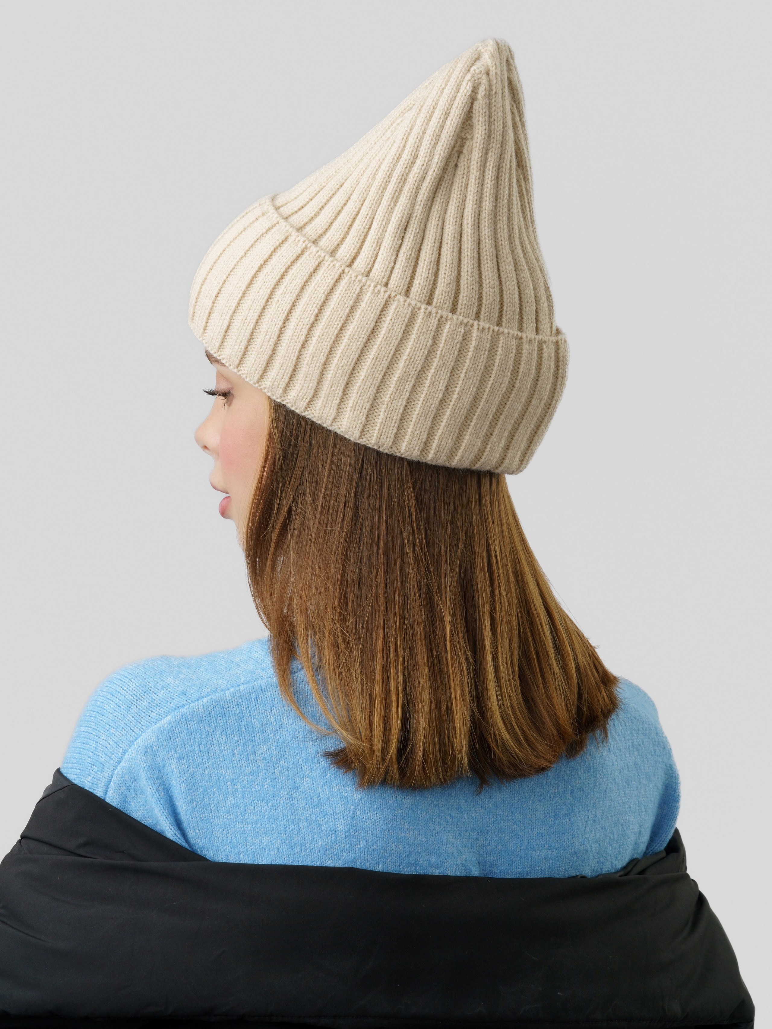 Головные уборы. KED Production — продакшн из СПб. Создаём фото, видео и контент, который помогает брендам и селлерам продавать больше