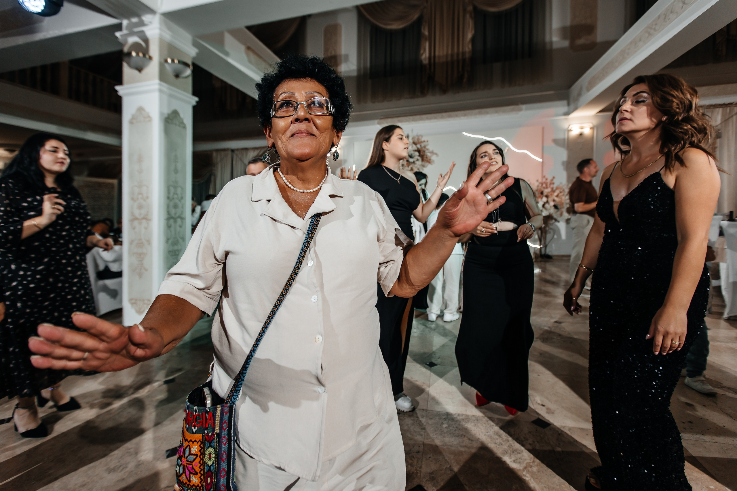 Анонс свадьбы для Арсена и Дианы. Свадебный фотограф в Крыму и Севастополе Ольга Баскакова