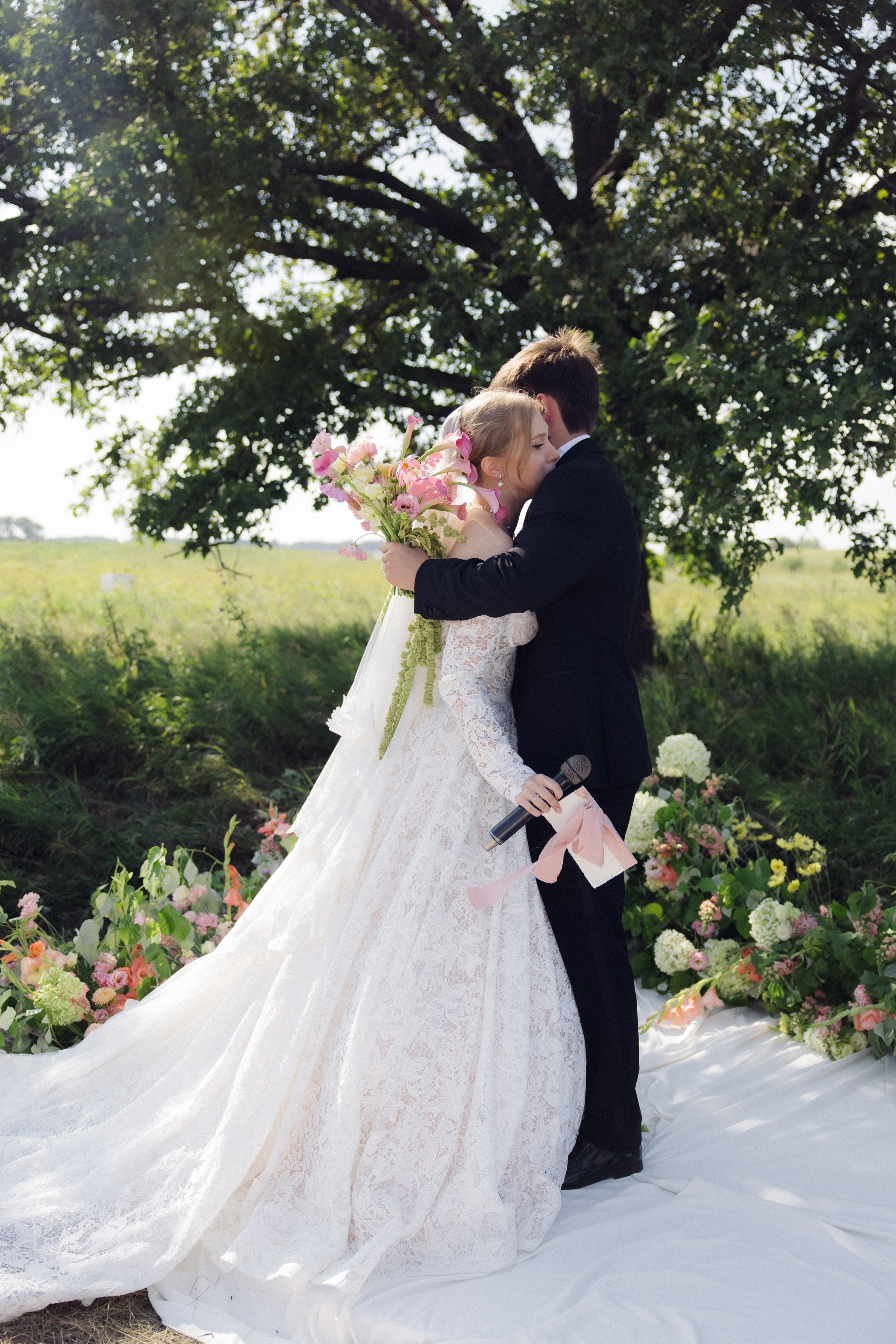 Дилия и Руслан, церемония у дуба. Фотограф любви в городе Казань