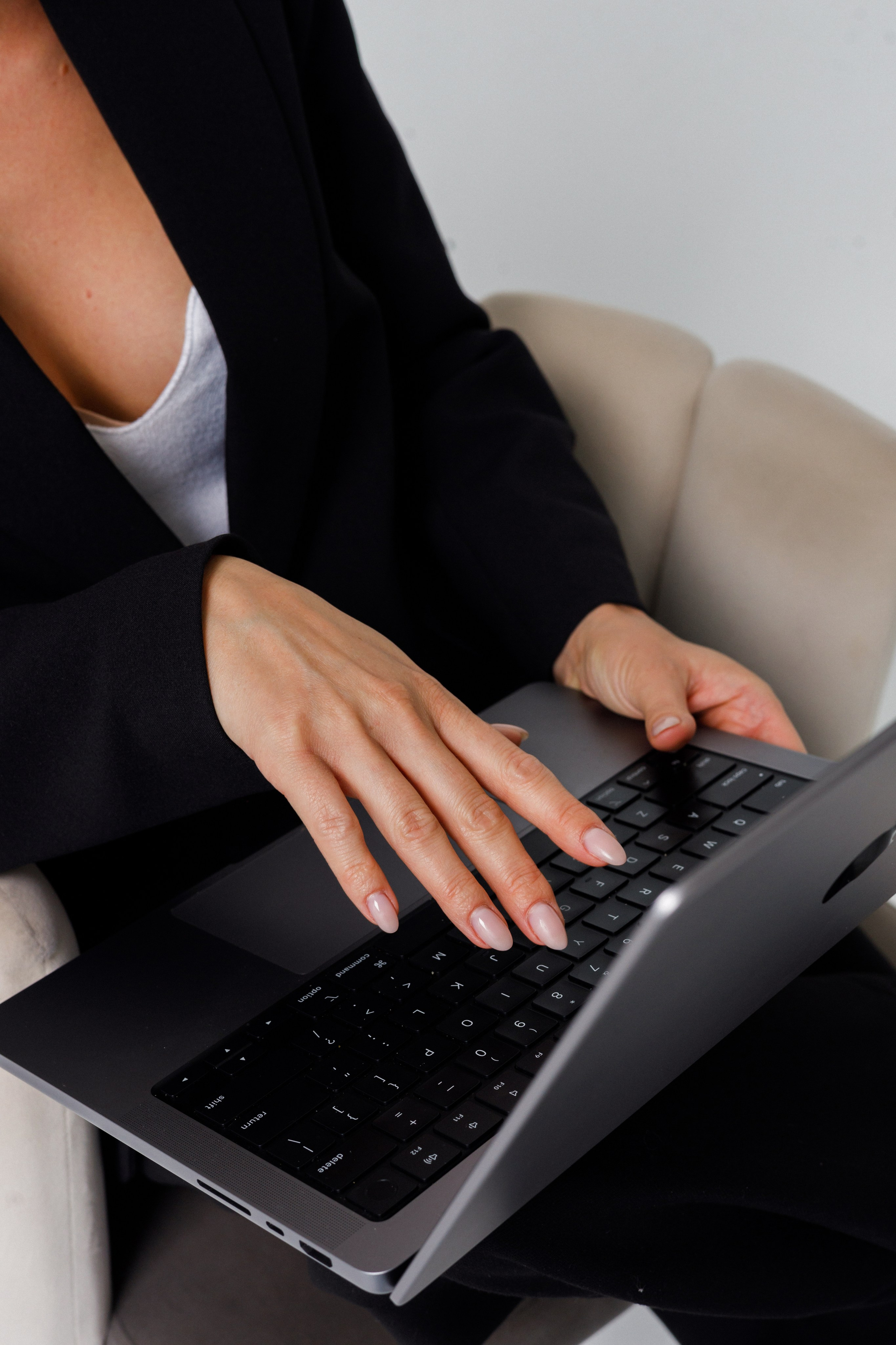 Контент и Бизнес. Свадебный и семейный фотограф в Ростове-на-Дону Анастасия Арестова