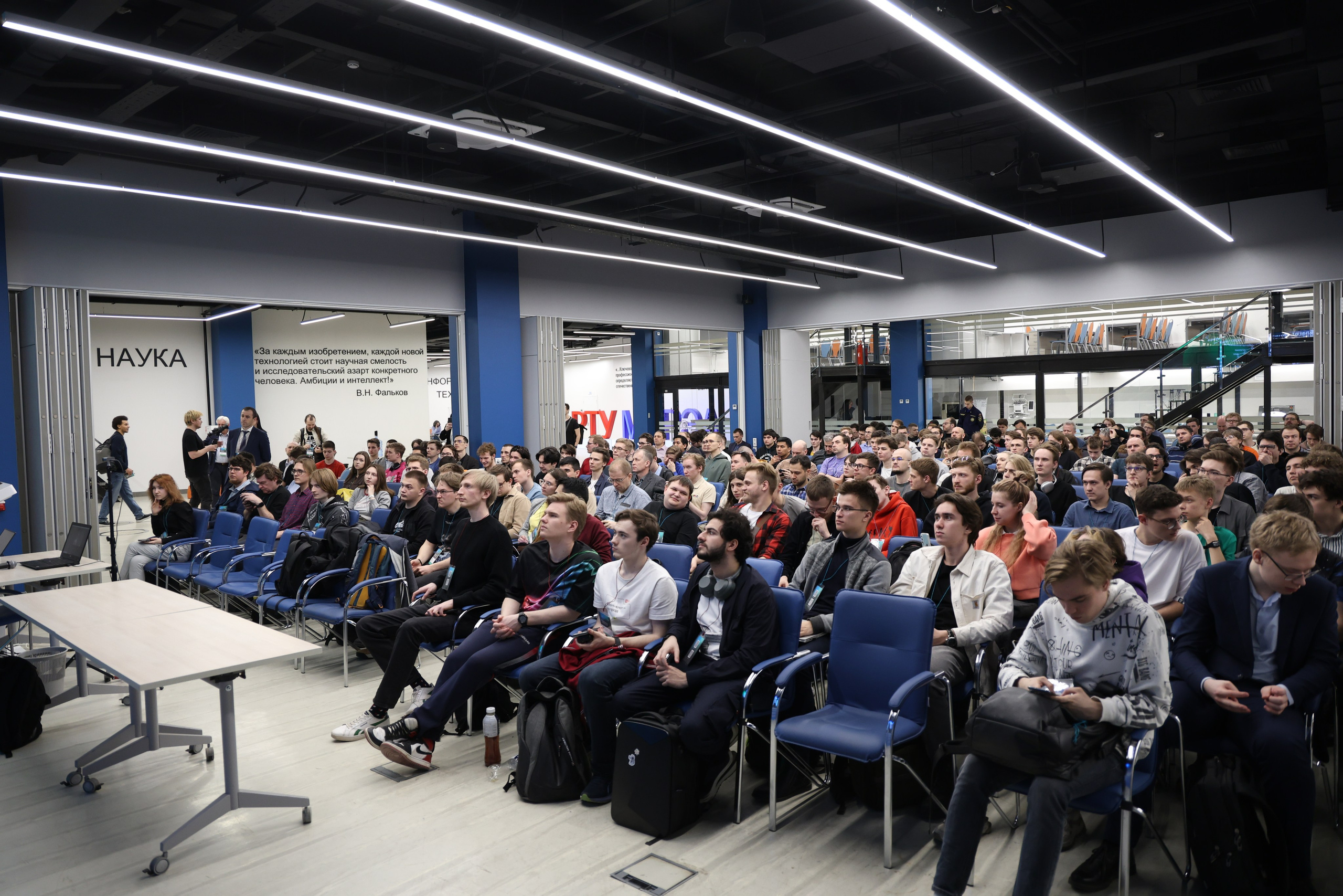 ROS Meetup. Коммерческий фотограф в Москве