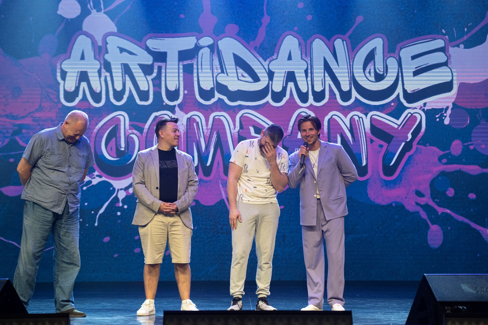 Отчетный концерт студии танца ARTIDANCE. Репортажный фотограф в Казани Павел Серпокрылов