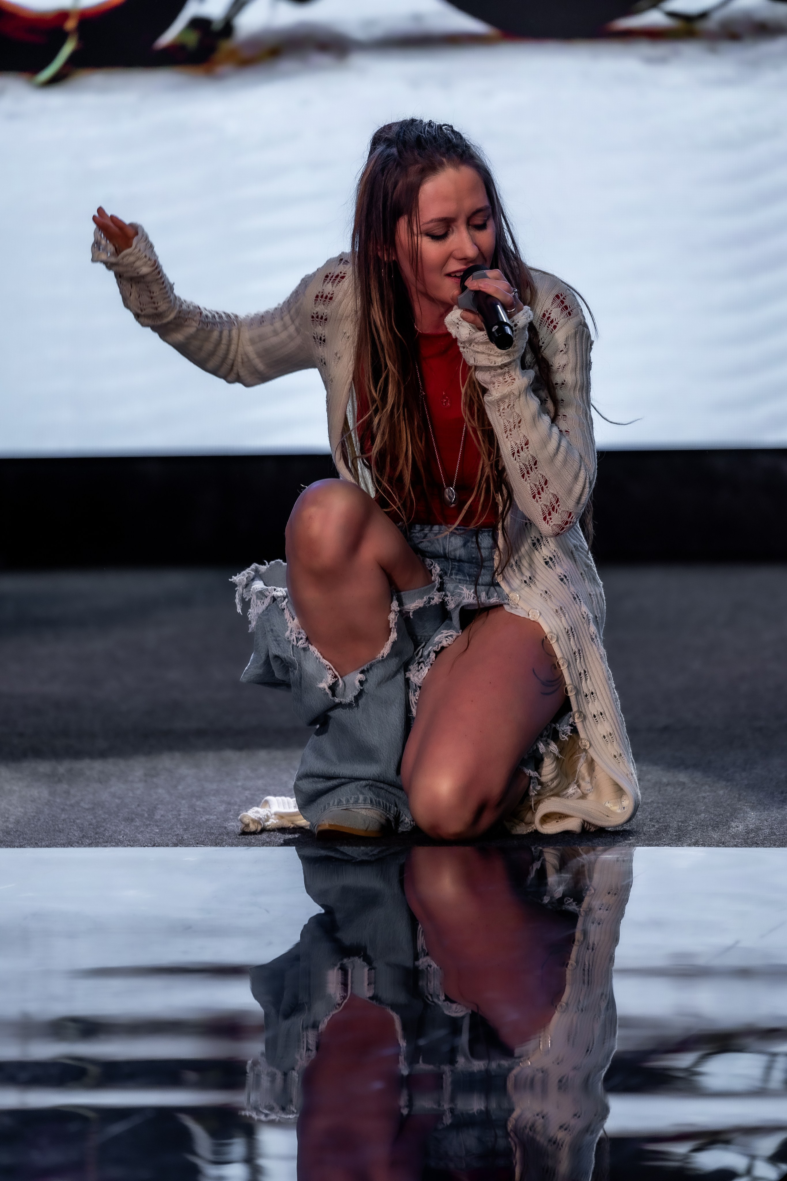 Музыкальное выступление SULLA на Модной волне. Студия фото, видеографии и мультимедийного дизайна в Москве Multi Frame Studio