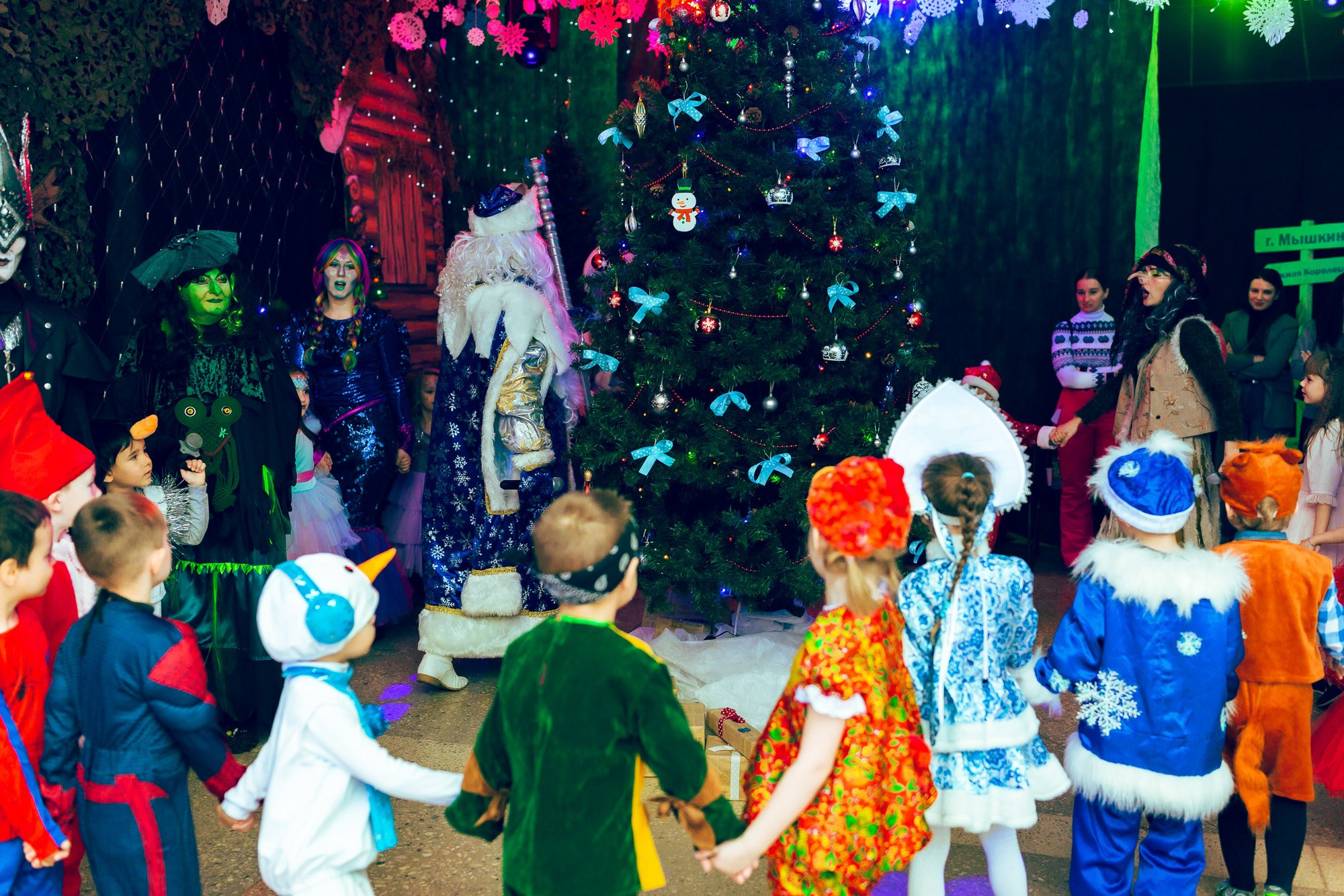 Новогодний детский утренник. Андрей Кровлин — фотограф в Славянке