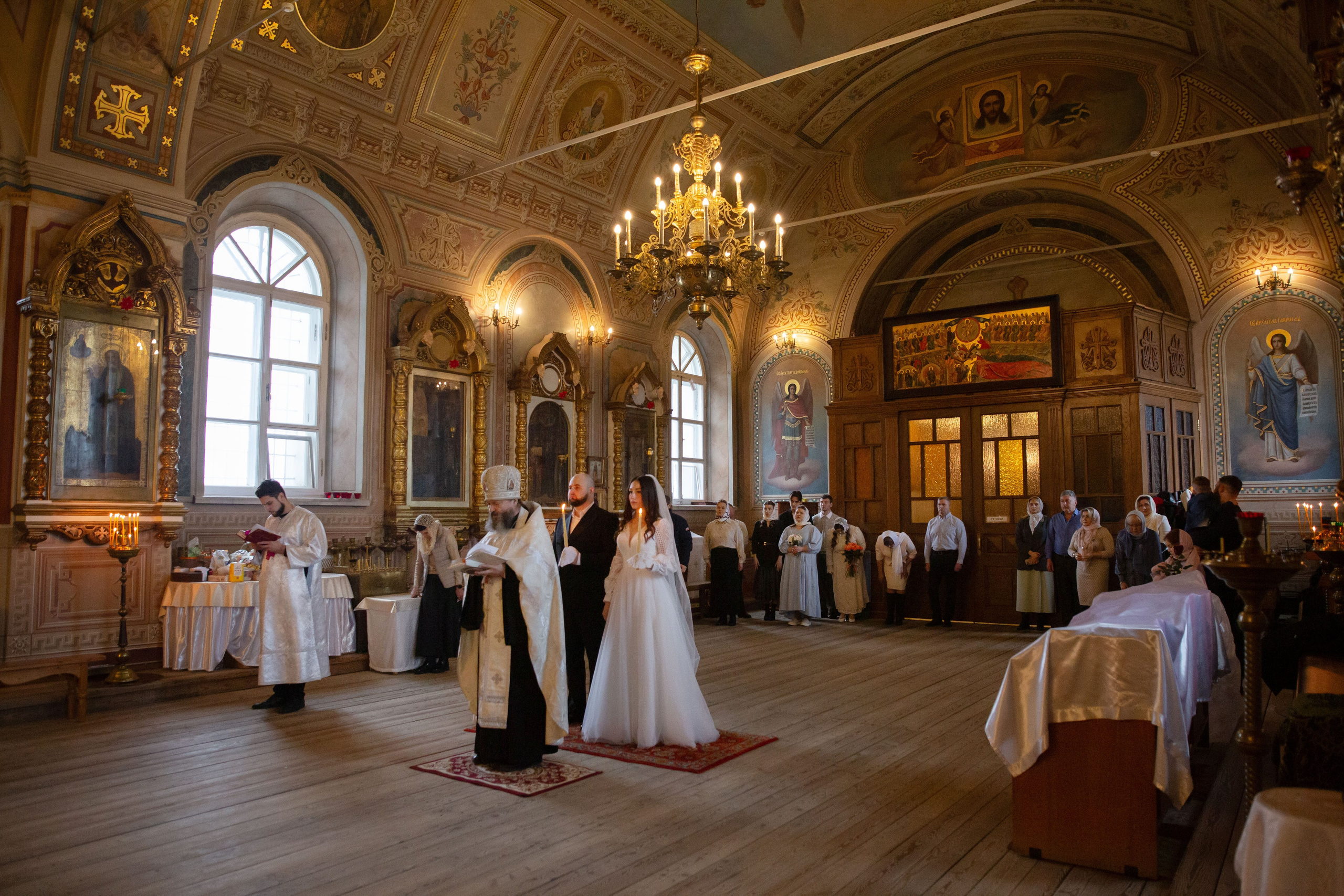 Венчание Дмитрий и Елена Воскресенский храм. Семейный и детский фотограф Анна Петракова