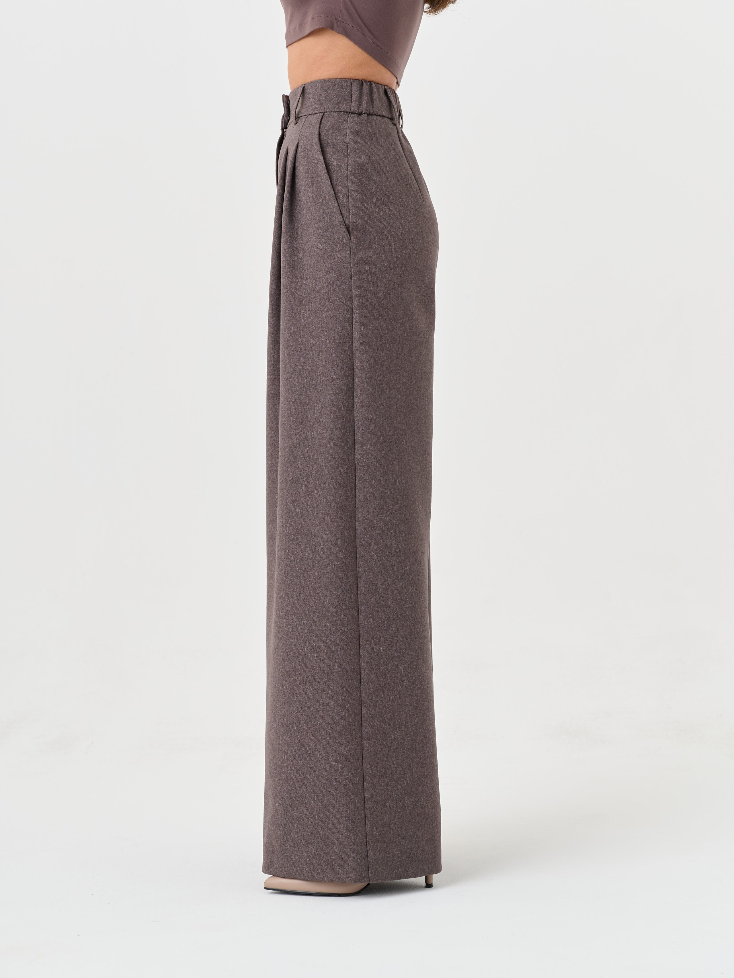 Каталог для продакшна BURO. Fashion фотограф в Москве Ксения Чупрунова