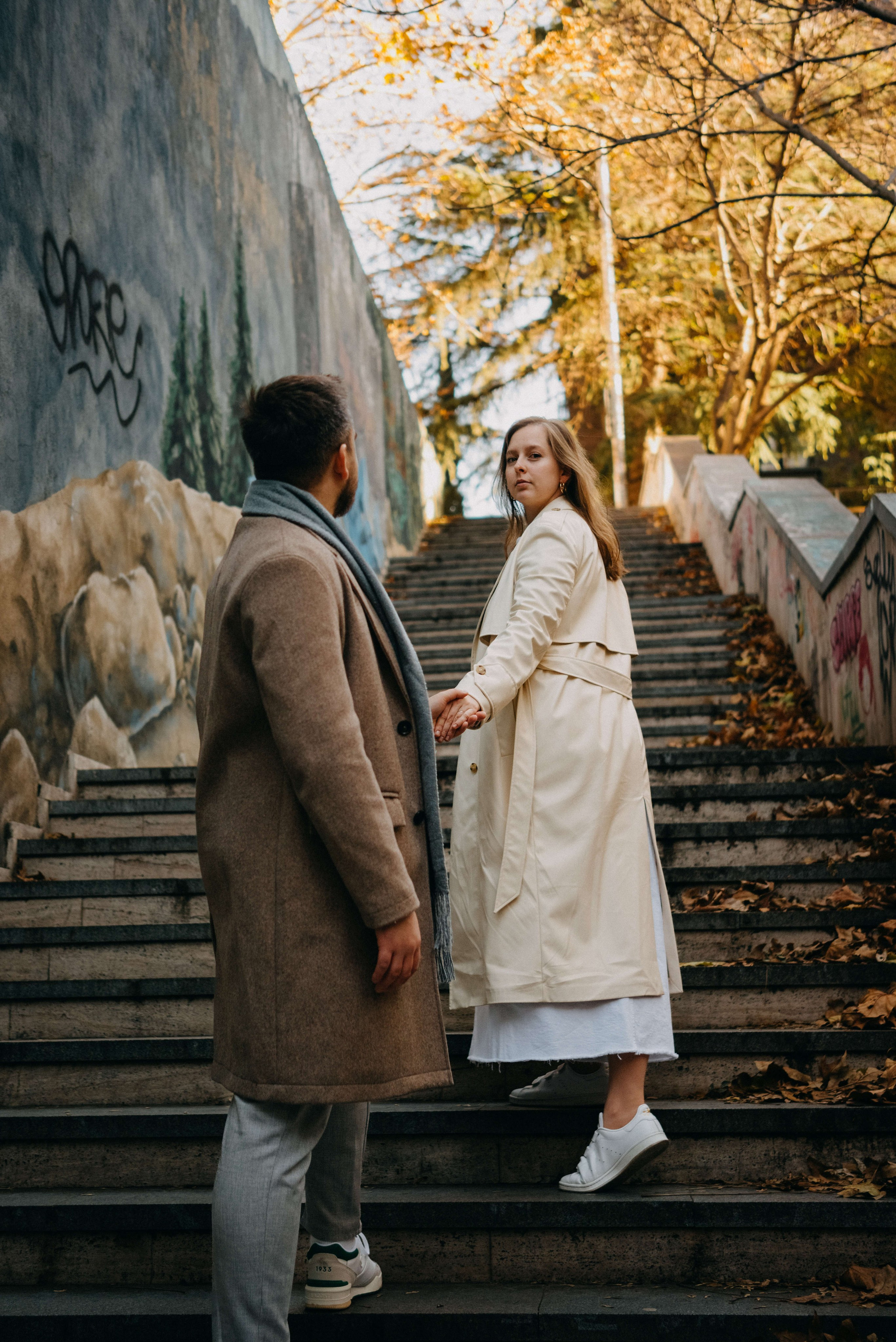 Парная фотосессия в старом городе. Портретный и свадебный фотограф в Тбилиси • xeniqo