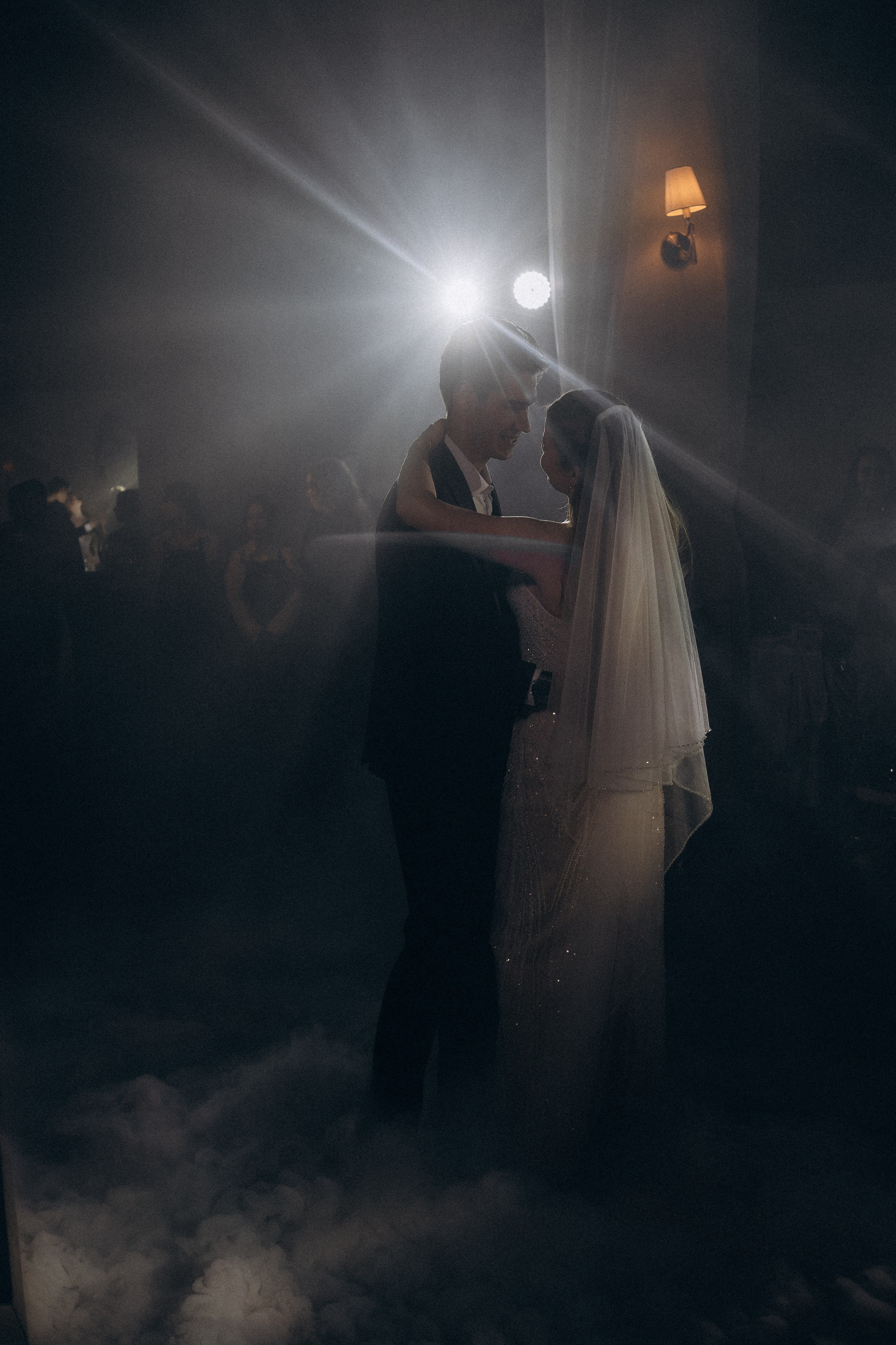 СВАДЕБНАЯ СЬЕМКА СБОРОВ В ОТЕЛЕ И ВЫЕЗД НА ЦЕРЕМОНИЮ (СНЯТО В СИБИРЕ В НИЖНЕВАРТОВСКЕ). Профессиональный фотограф, Санкт-Петербург — Виктория Богомолова