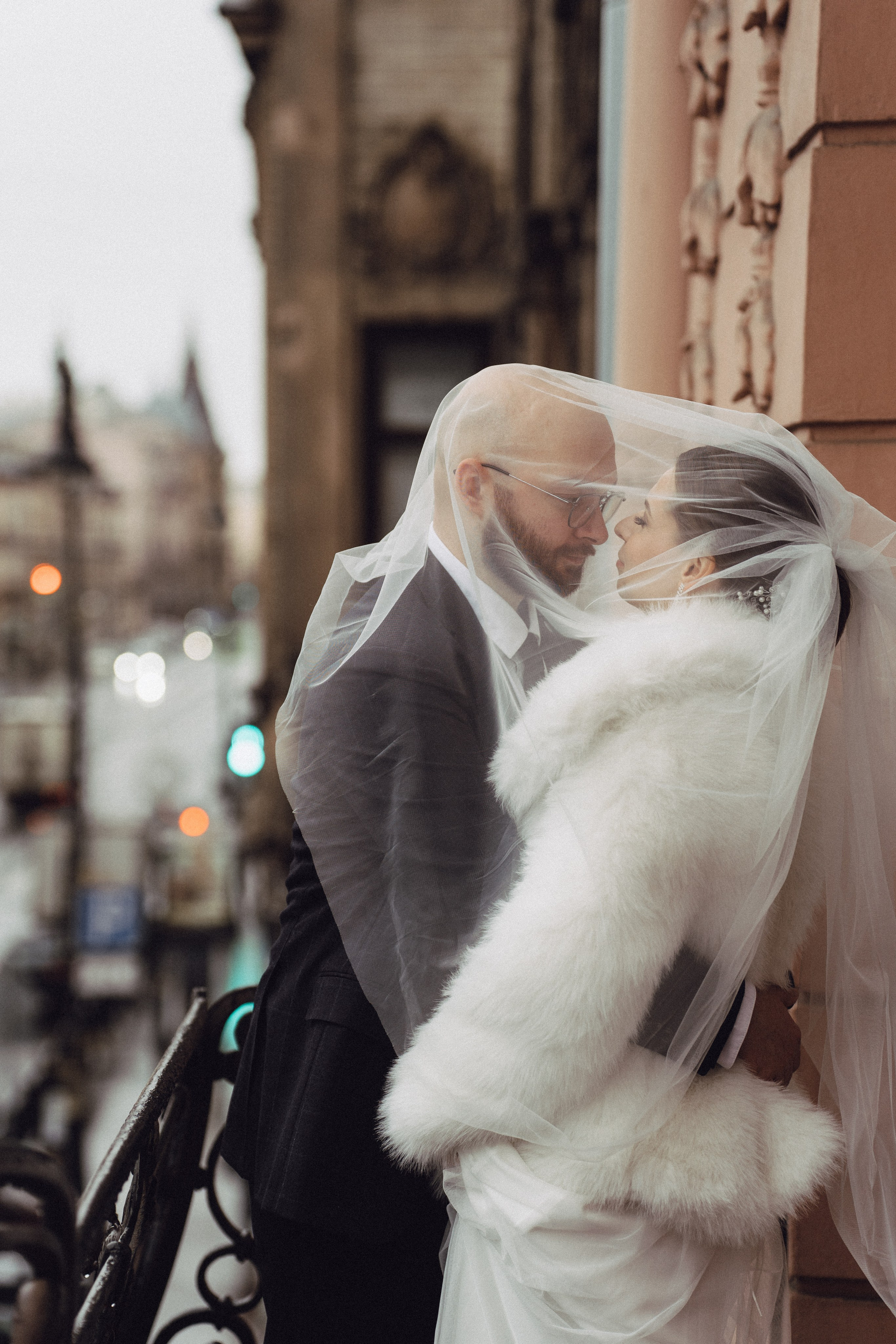 СВАДЕБНАЯ СЬЕМКА ВО ВТОРОМ ДВОРЦЕ (ДЕКАБРЬ) ТАКЖЕ СЬЕМКА В СТУДИИ НА ЧЕРНЫШЕВСКОЙ. Профессиональный фотограф, Санкт-Петербург — Виктория Богомолова