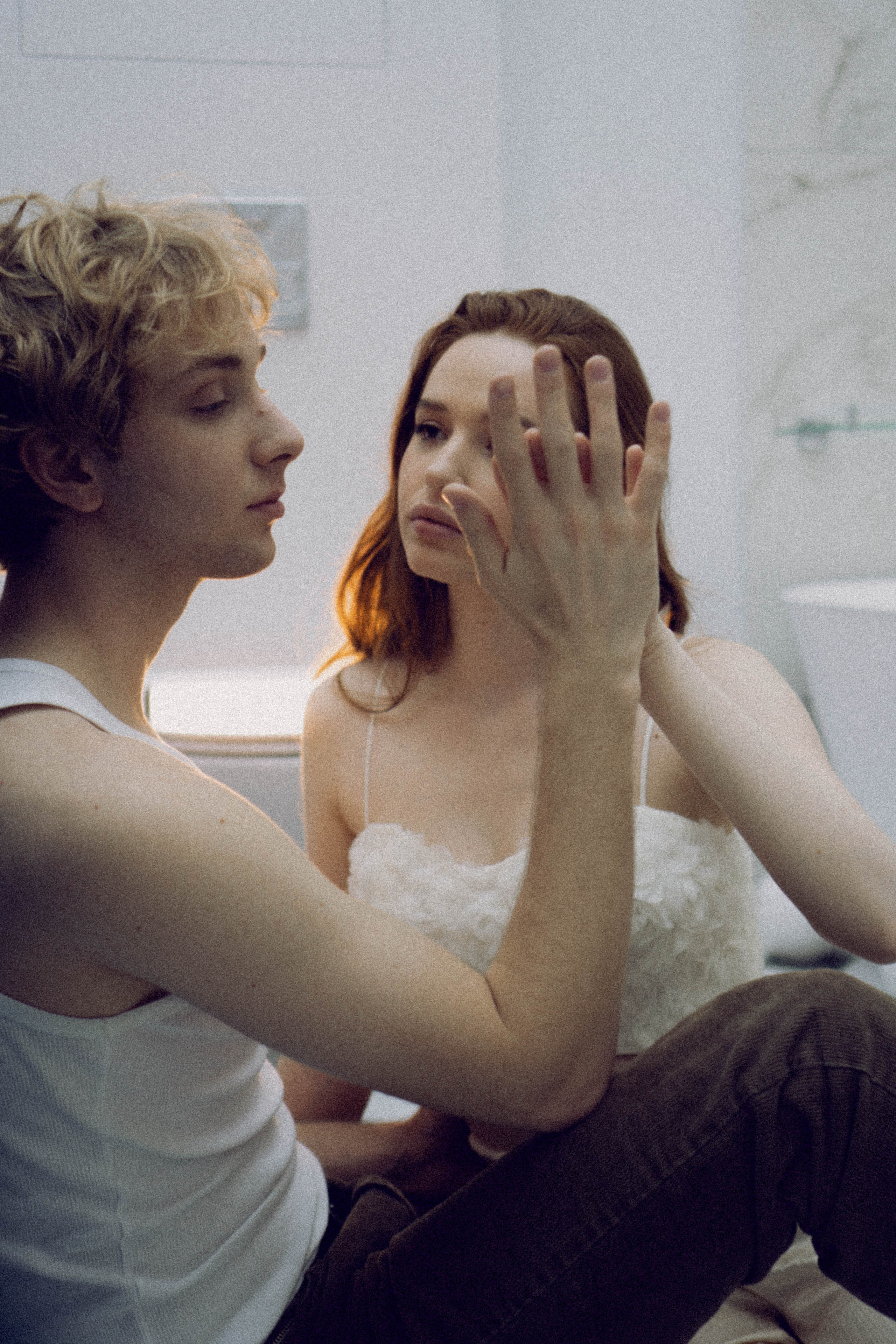 СВАДЕБНАЯ СЬЕМКА В ОТЕЛЕ. СБОРЫ ЖЕНИХА И НЕВЕСТЫ И ТАКЖЕ ТОР И ПОДГОТОВКА К ПРОГУЛКЕ. Профессиональный фотограф, Санкт-Петербург — Виктория Богомолова