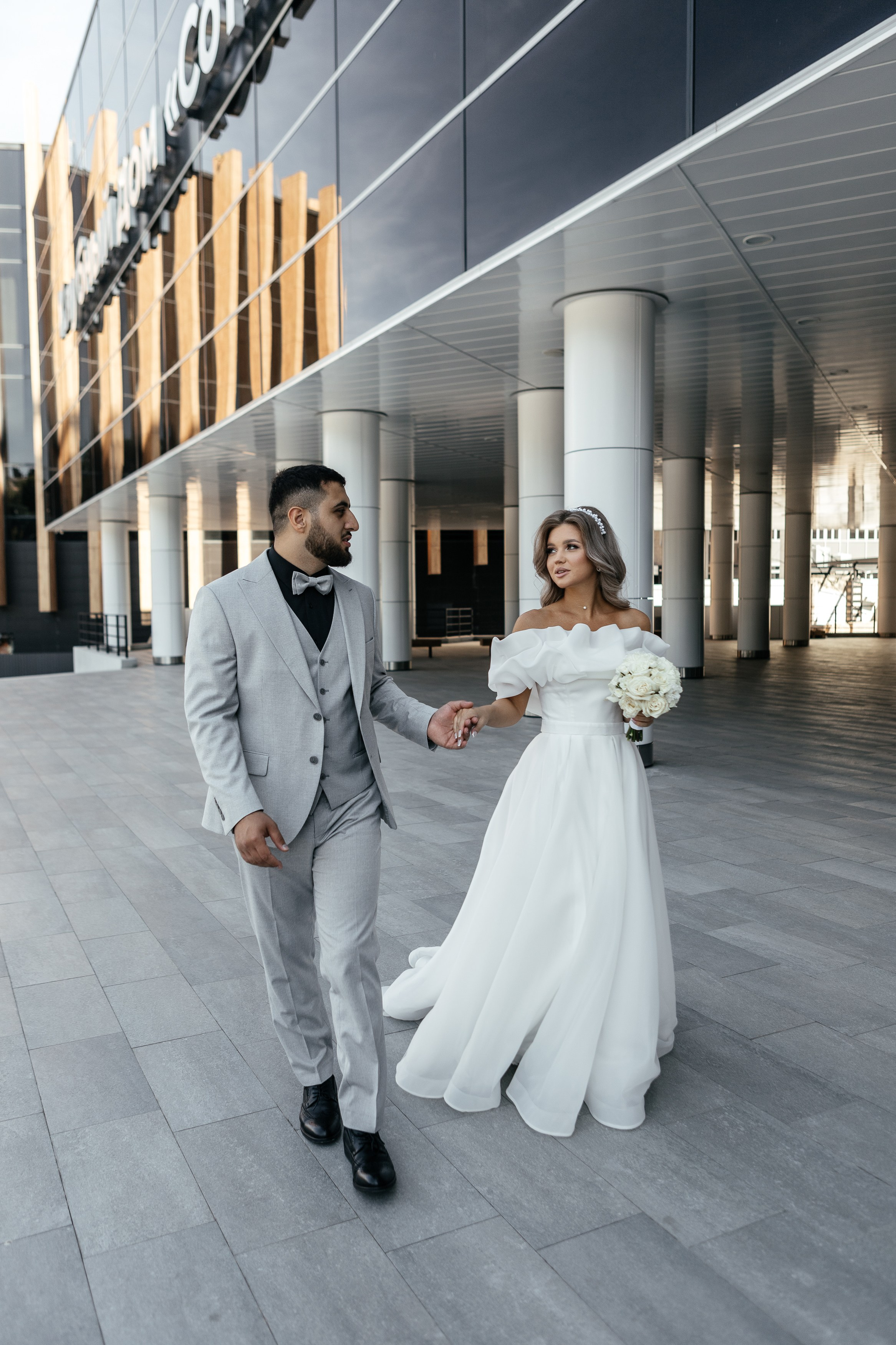 Свадебный фотограф Уфа — Руслан ГабдлисламовЖивые эмоции, красивые кадры, воспоминания на всю жизнь.Работаю по всей Республике Башкортоста. Свадебный фотограф Уфа Руслан Габдлисламов