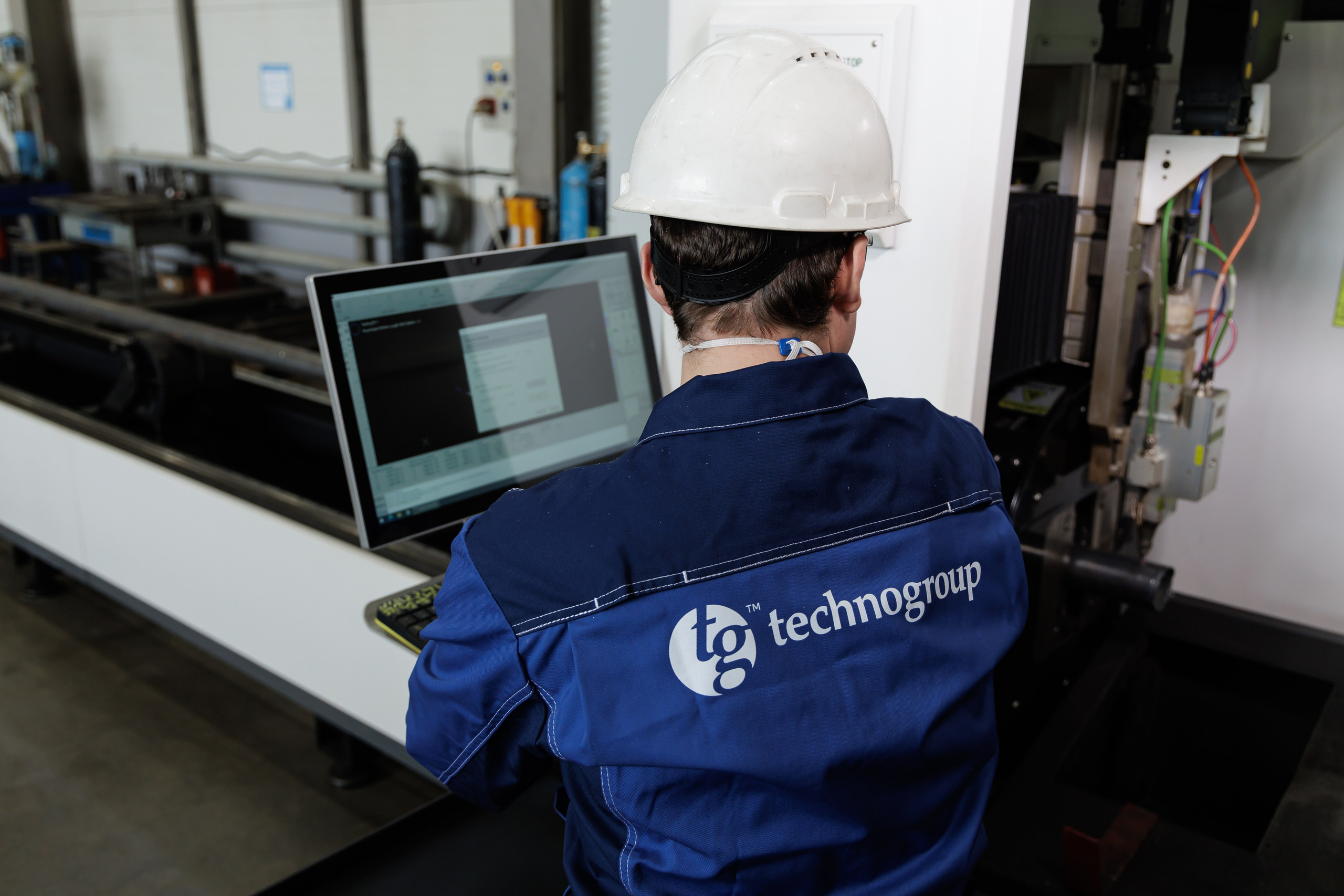 Промсъёмки. Фотограф свадебный, репортажный, индивидуальный, фото для маркетплейсов, брендов, автосалонов