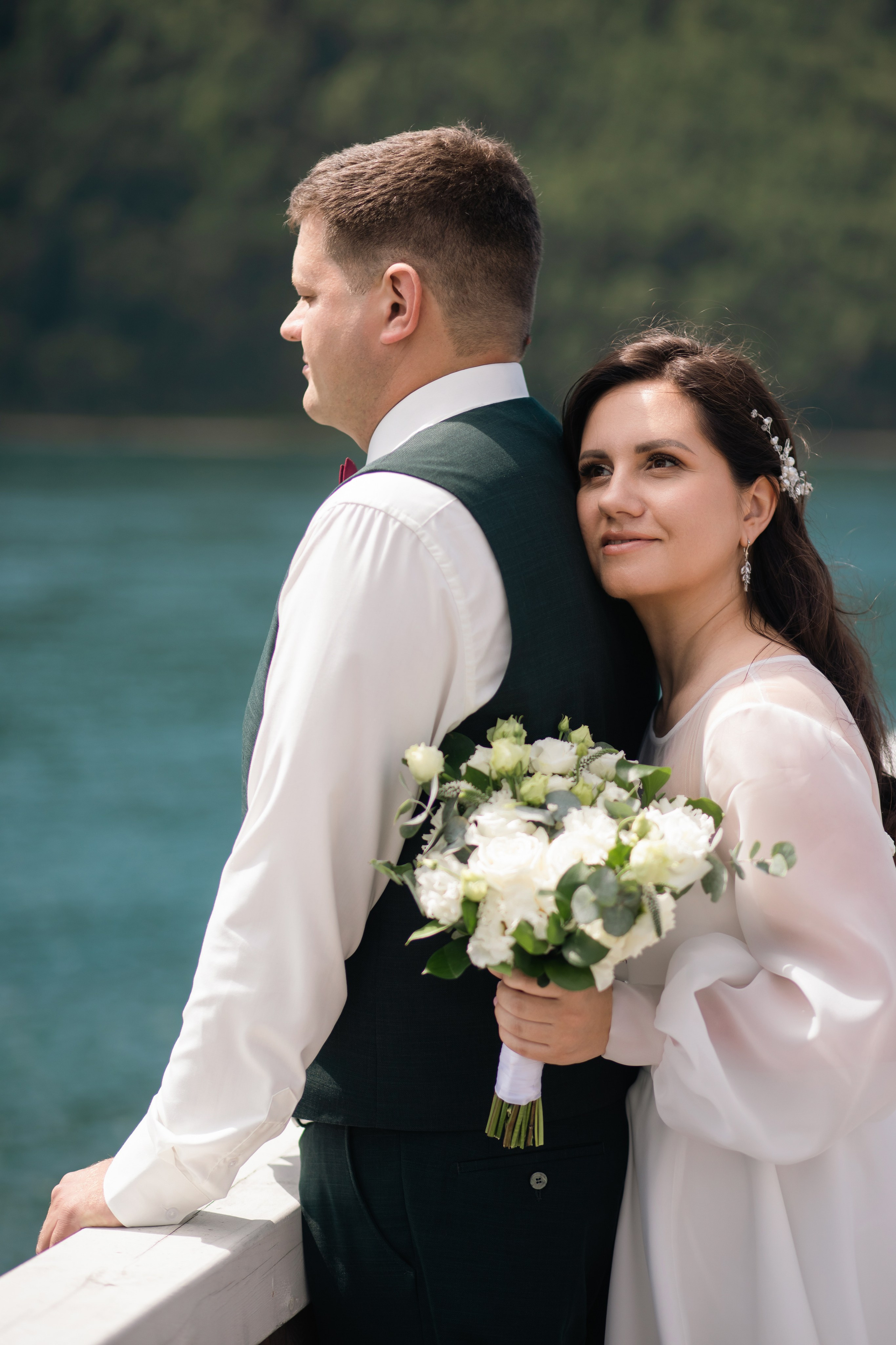 Денис и Екатерина. Церемония на берегу Байкала. Фотограф Татьяна Ступина Иркутск