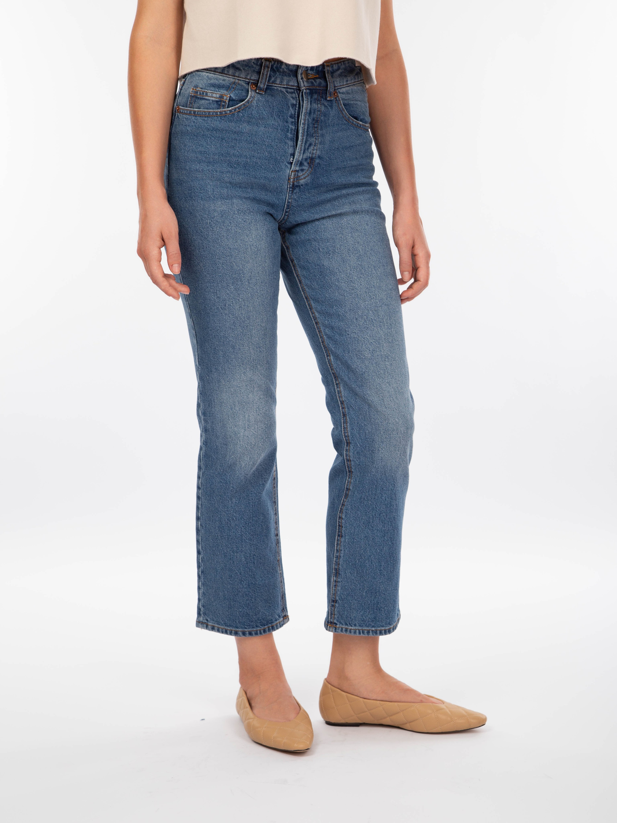 Модельная съемка одежды для брендов в Москве. Фотограф Анна Татаурова | Авторская фотосъемка в Москве