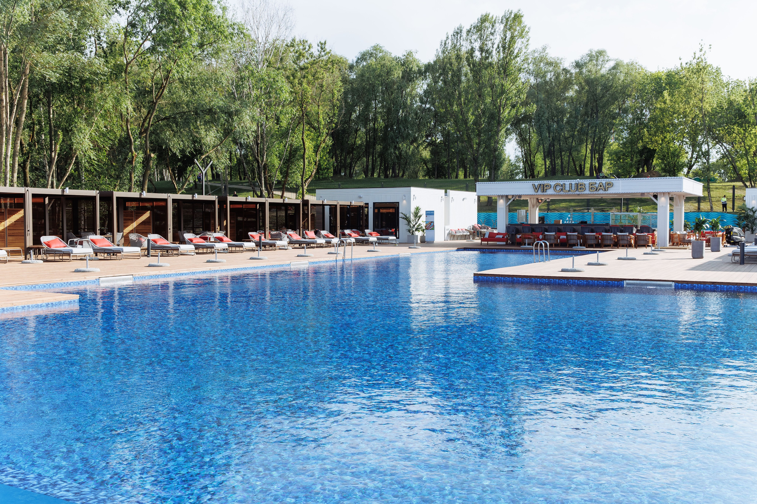 Остров мечты Dream Beach Club (Открытие открытого бассейна в Москве). Репортажный фотограф на мероприятие в Москве Алексей Терентьев