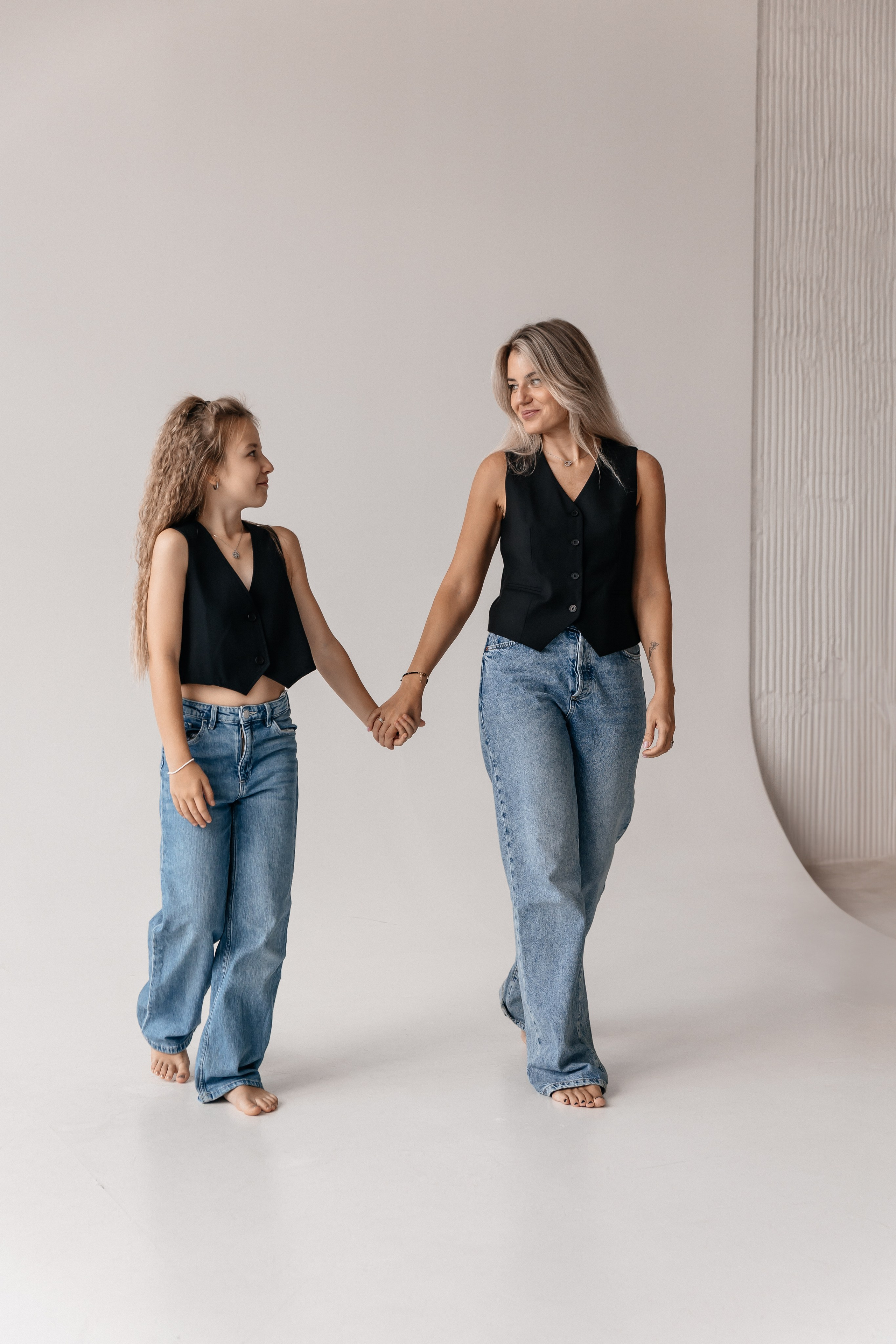 Настя и Ева. Семейный фотограф Минск Усова Ольга