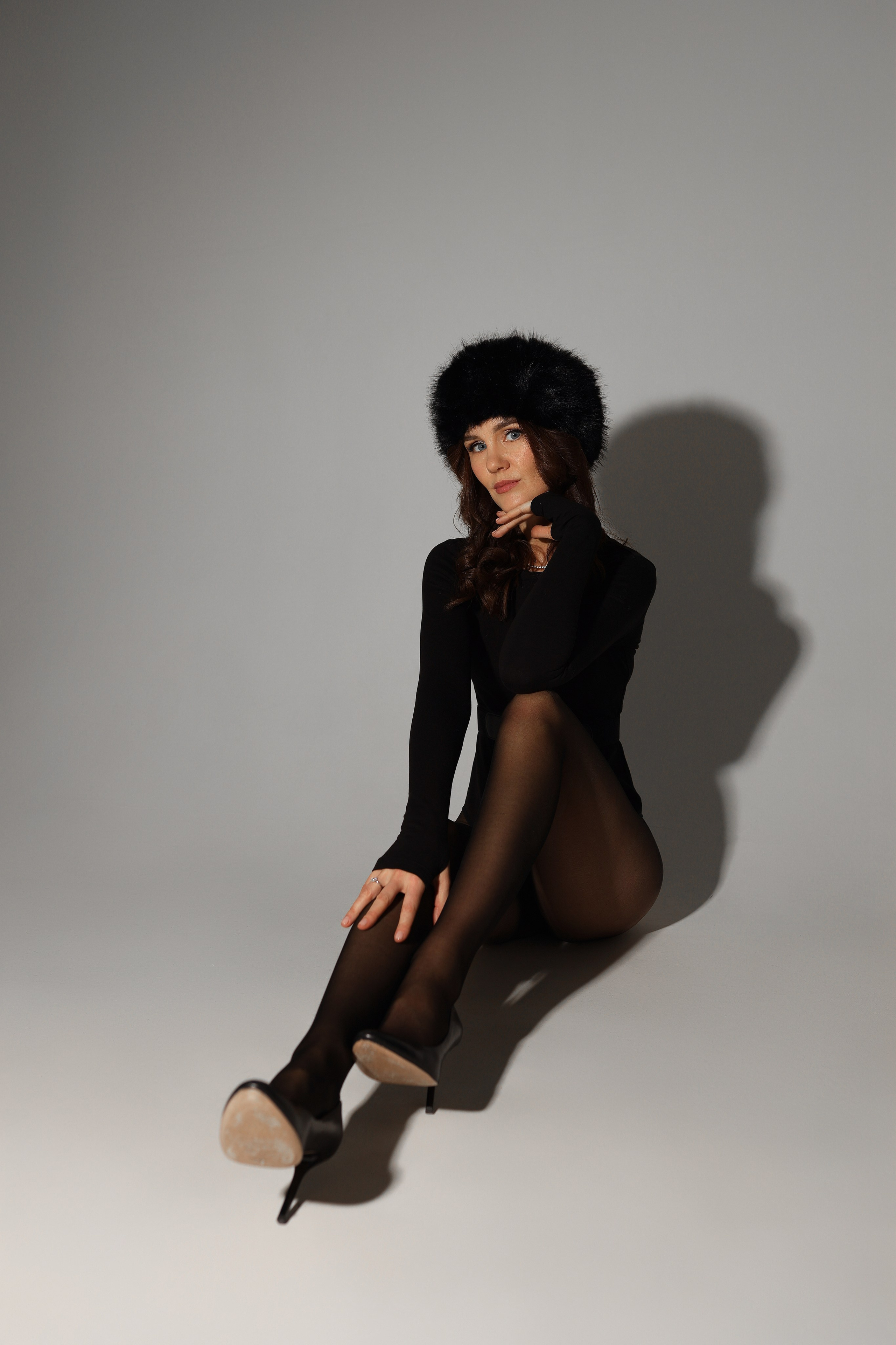 Алёна (на циклораме). Фотограф в Москве Юлия Хамзина