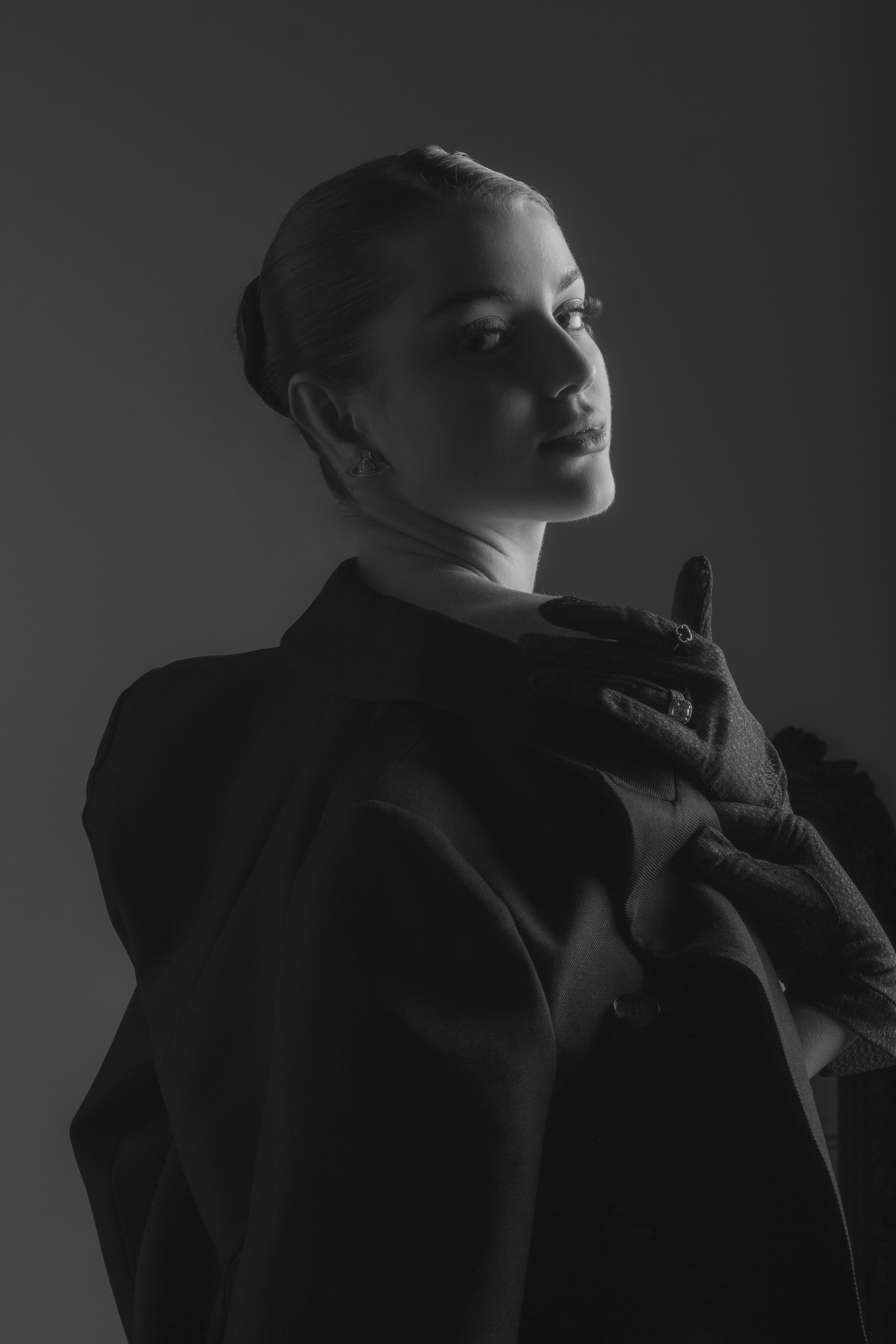 Портретная съемка — Анжелика. Портретный фотограф в Орле. Готовые фото за 3 дня! Помощь в позировании. Советы по организации