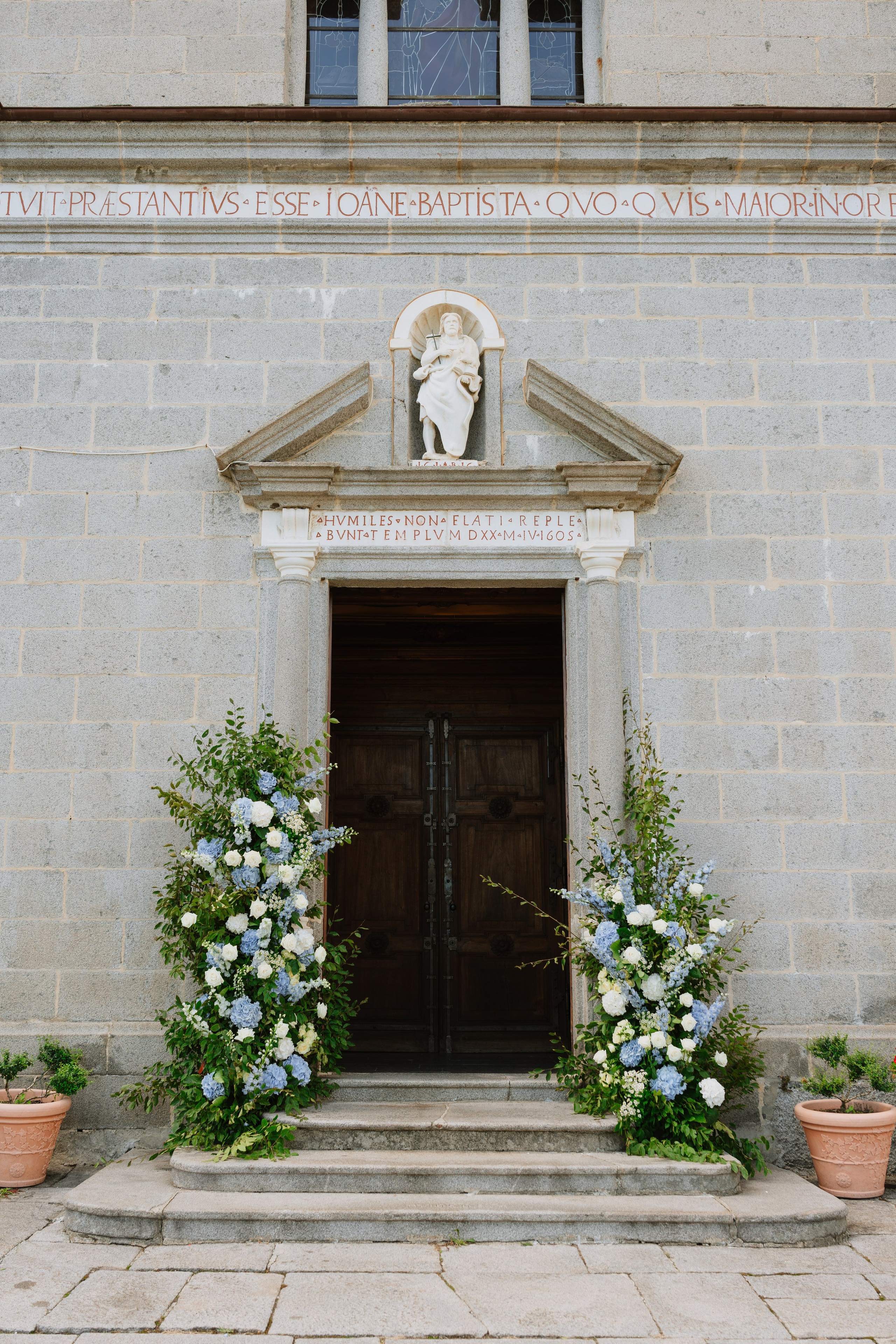 Vera & Lorenzo | Biella, Italy. Professional Wedding Photographer Geneva & Romande Switzerland | Tanya Creator