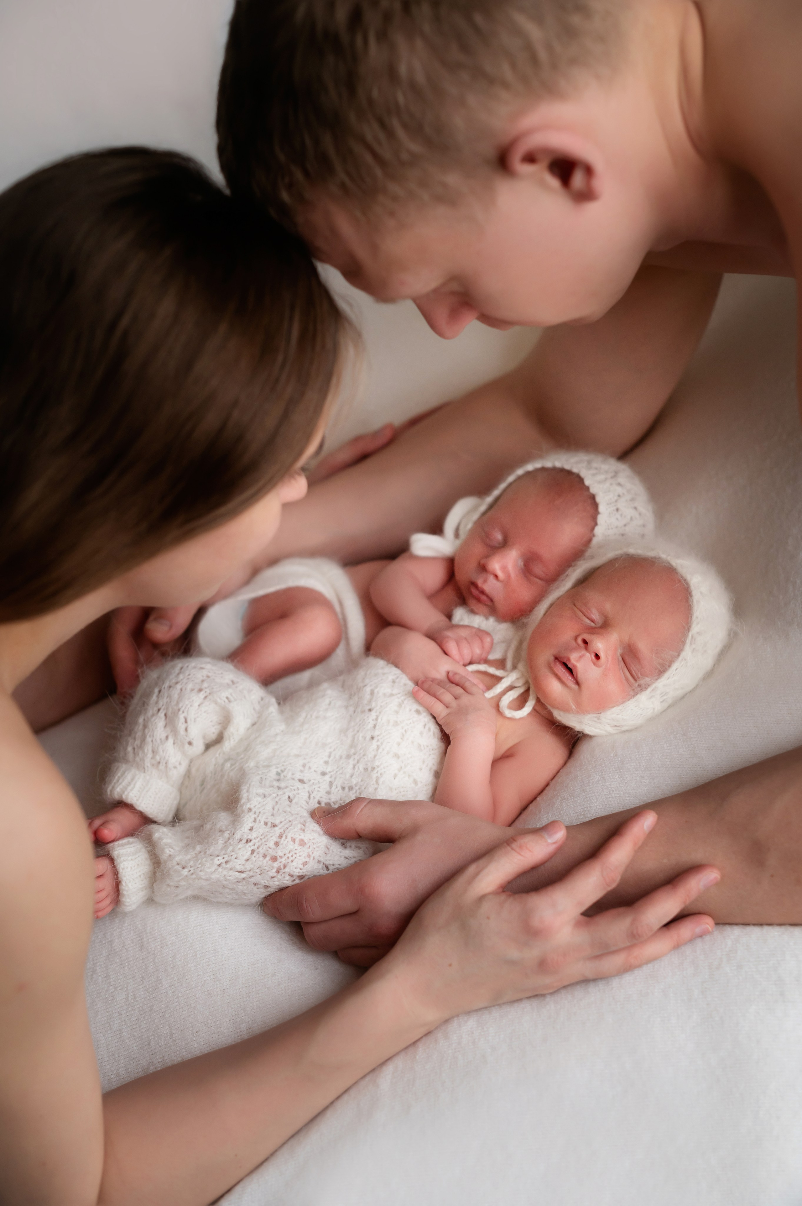 Вера и Диана 10 дней. Фотограф новорожденных Елена Панова