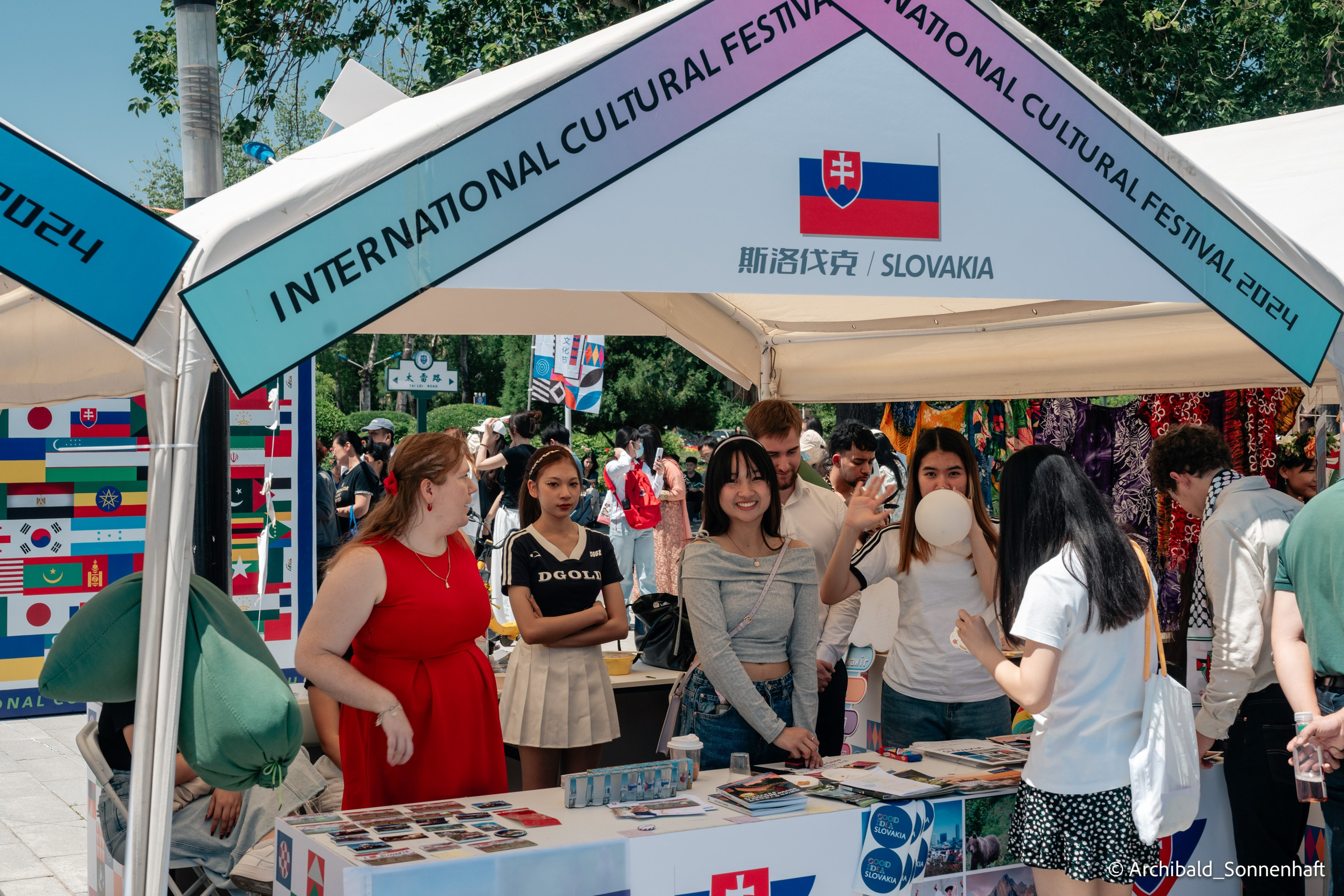 TJU Cultural Festival. Photographer in Guangzhou, China. Archibald Sonnenhaft