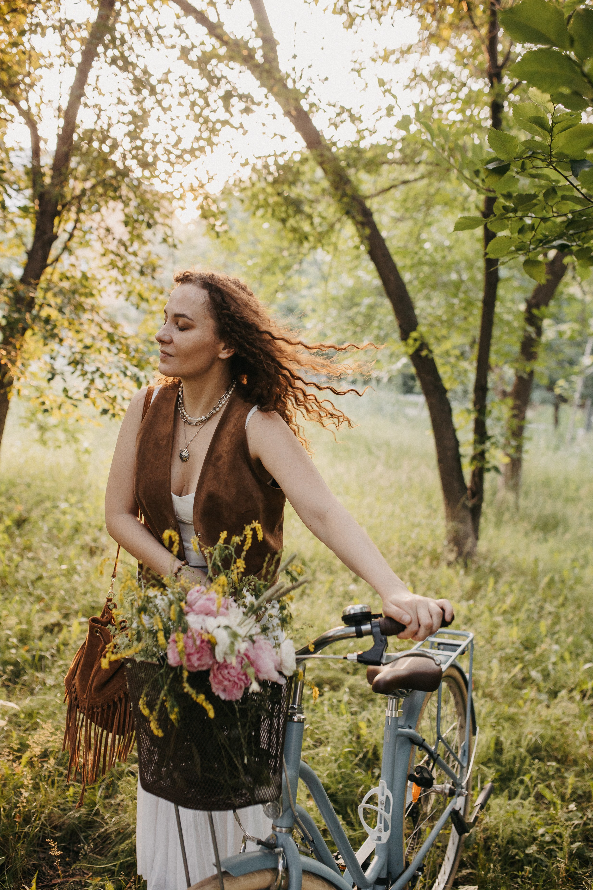 Света с велом. Семейный фотограф Трусова Евгения в Екатеринбурге