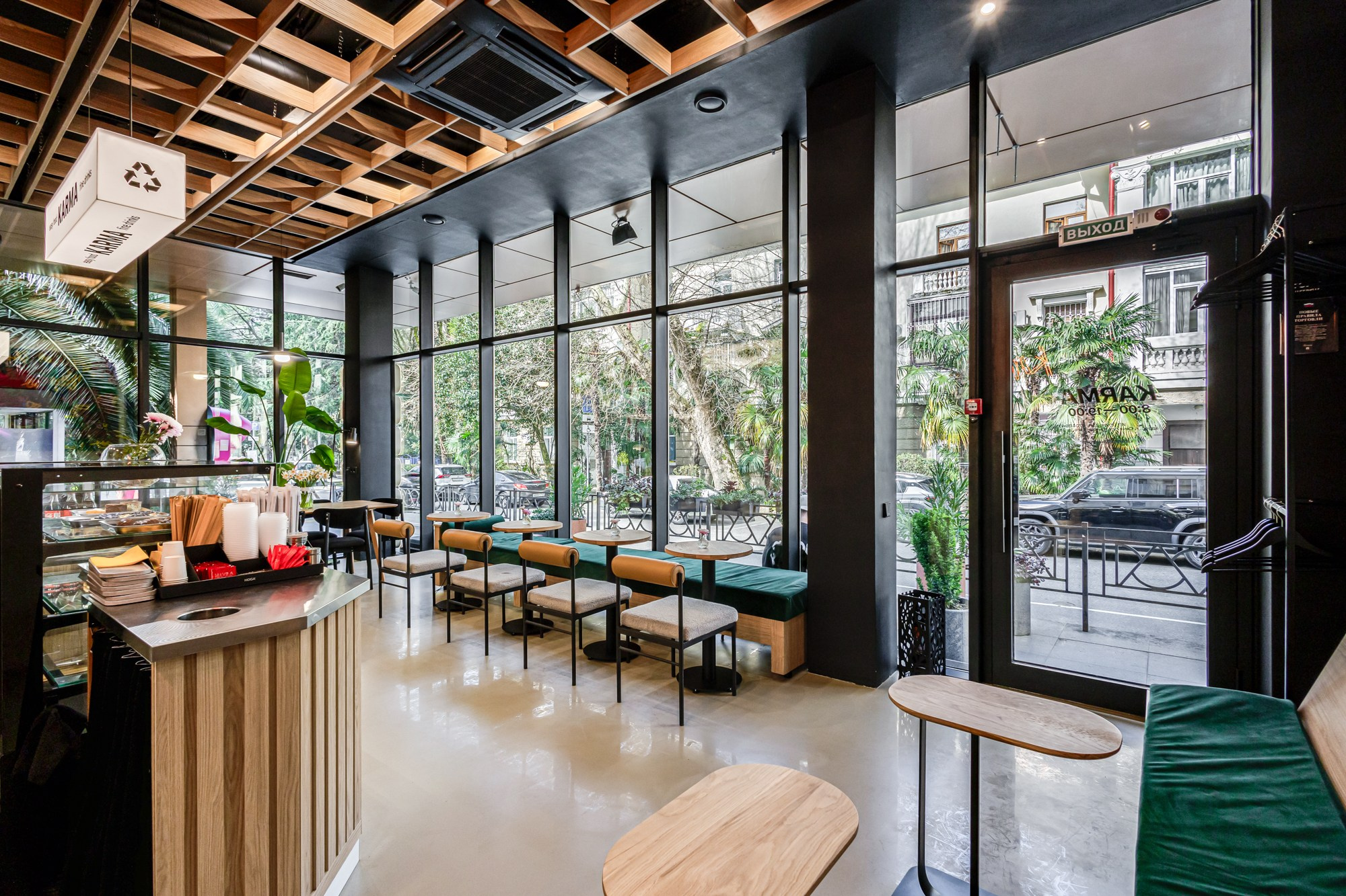 Кофейня KARMA // Сочи. Интерьерный фотограф Дмитрий Горелов