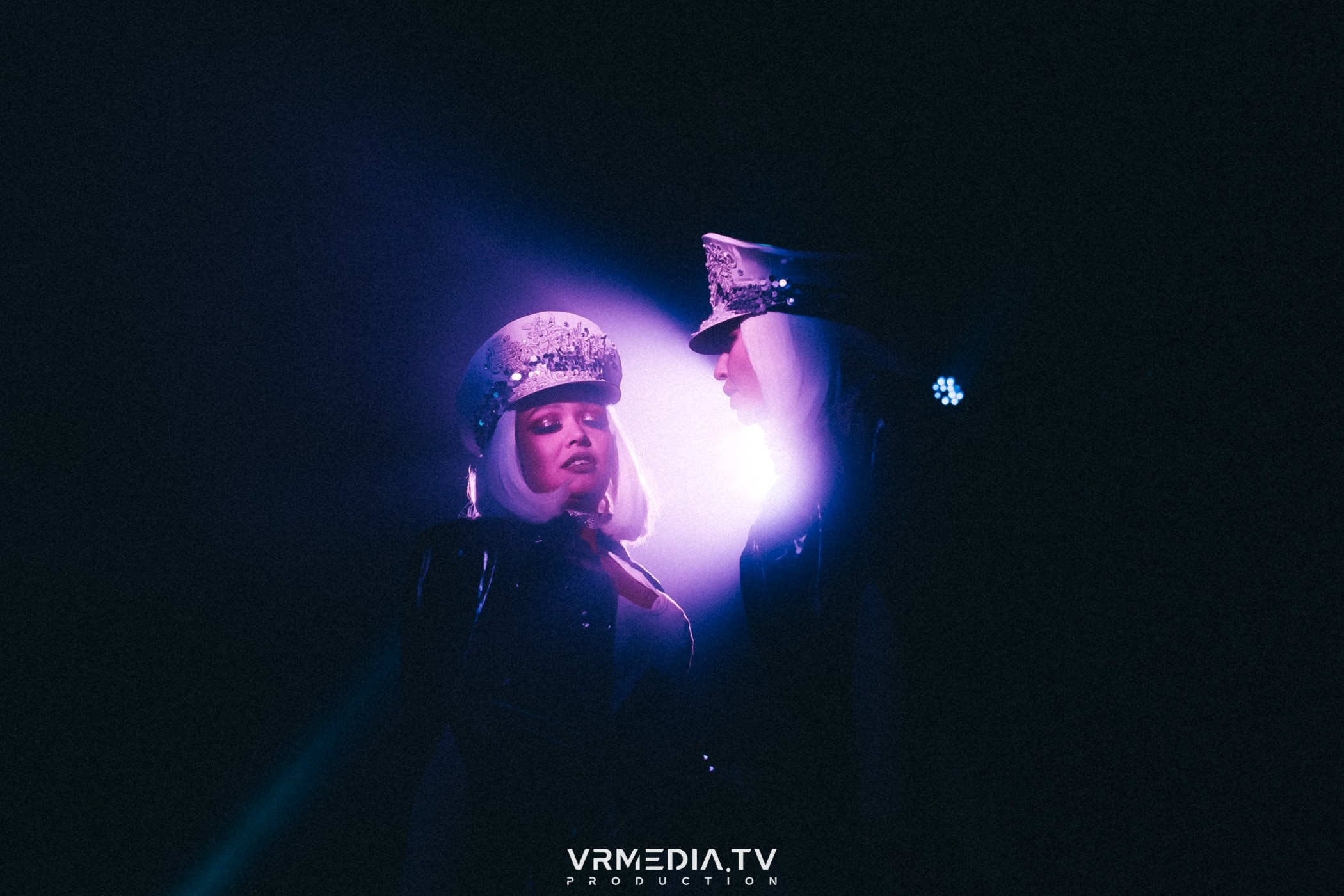 WEEKEND HALL в культурном пространстве «Редакция»