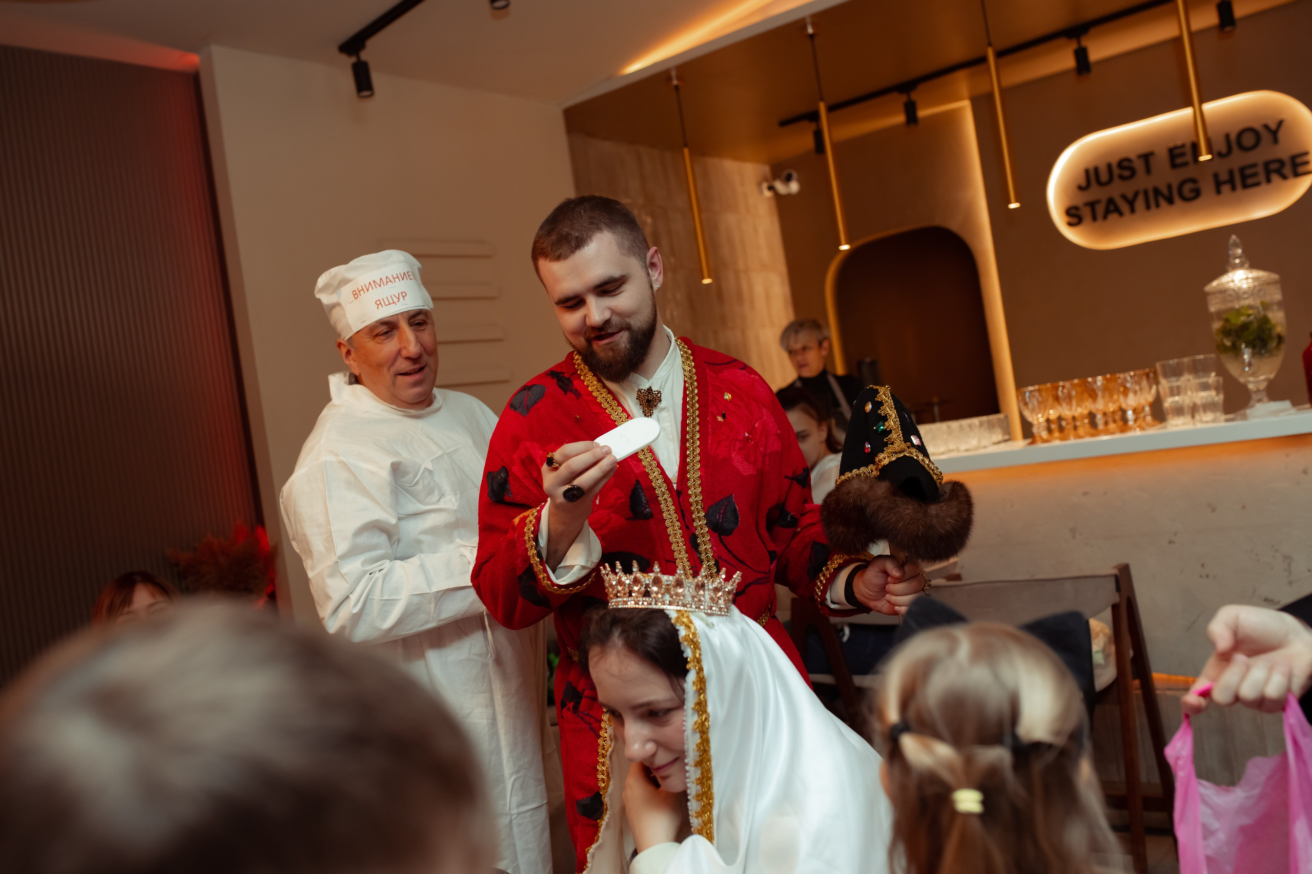 Юбилей Анны в стиле Гайдая. Семейный и детский фотограф в Москве Дорогова Екатерина