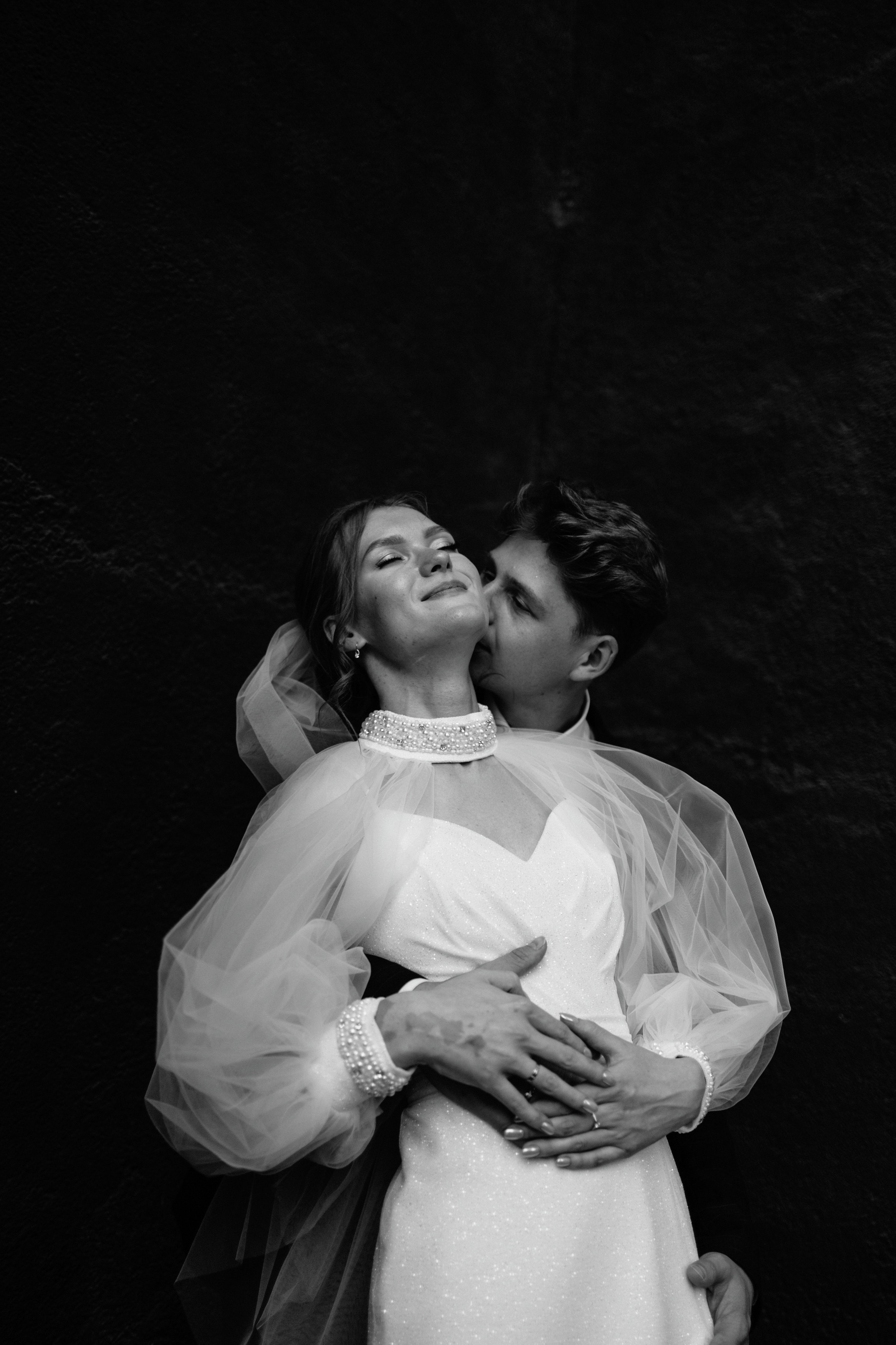 Владислав и Юлия Вечерняя прогулка по городу. Свадебный Фотограф в Иркутске Екатерина Елисеева