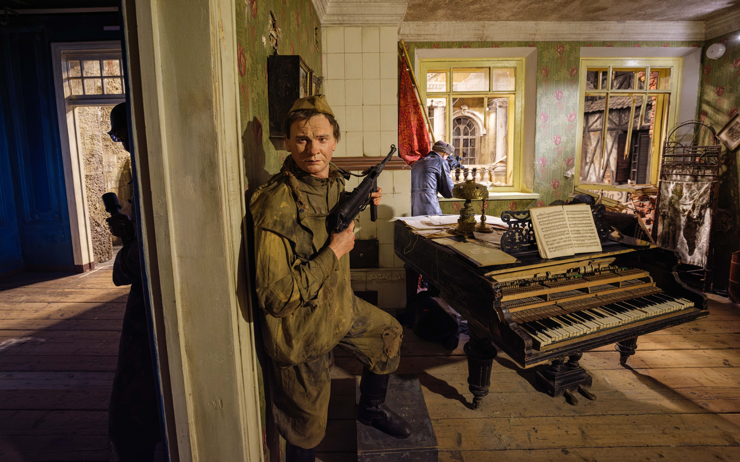 Пропавшие в кинохронике. Фотограф Балаев Михаил