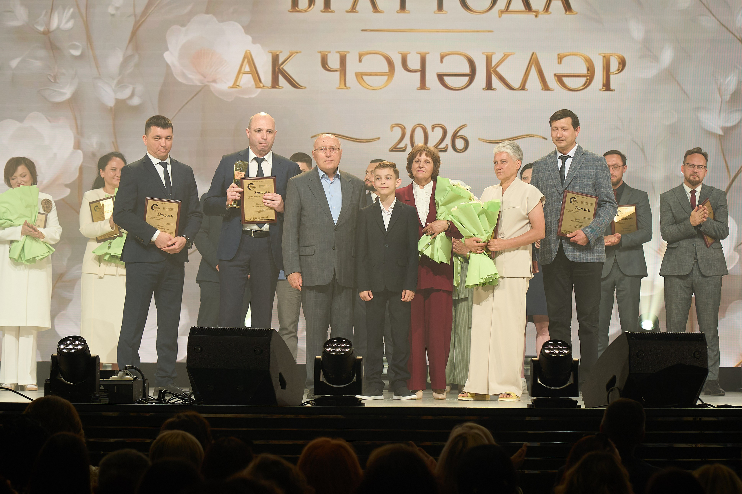 «Ак чәчәкләр» 2026. Фотограф Казань