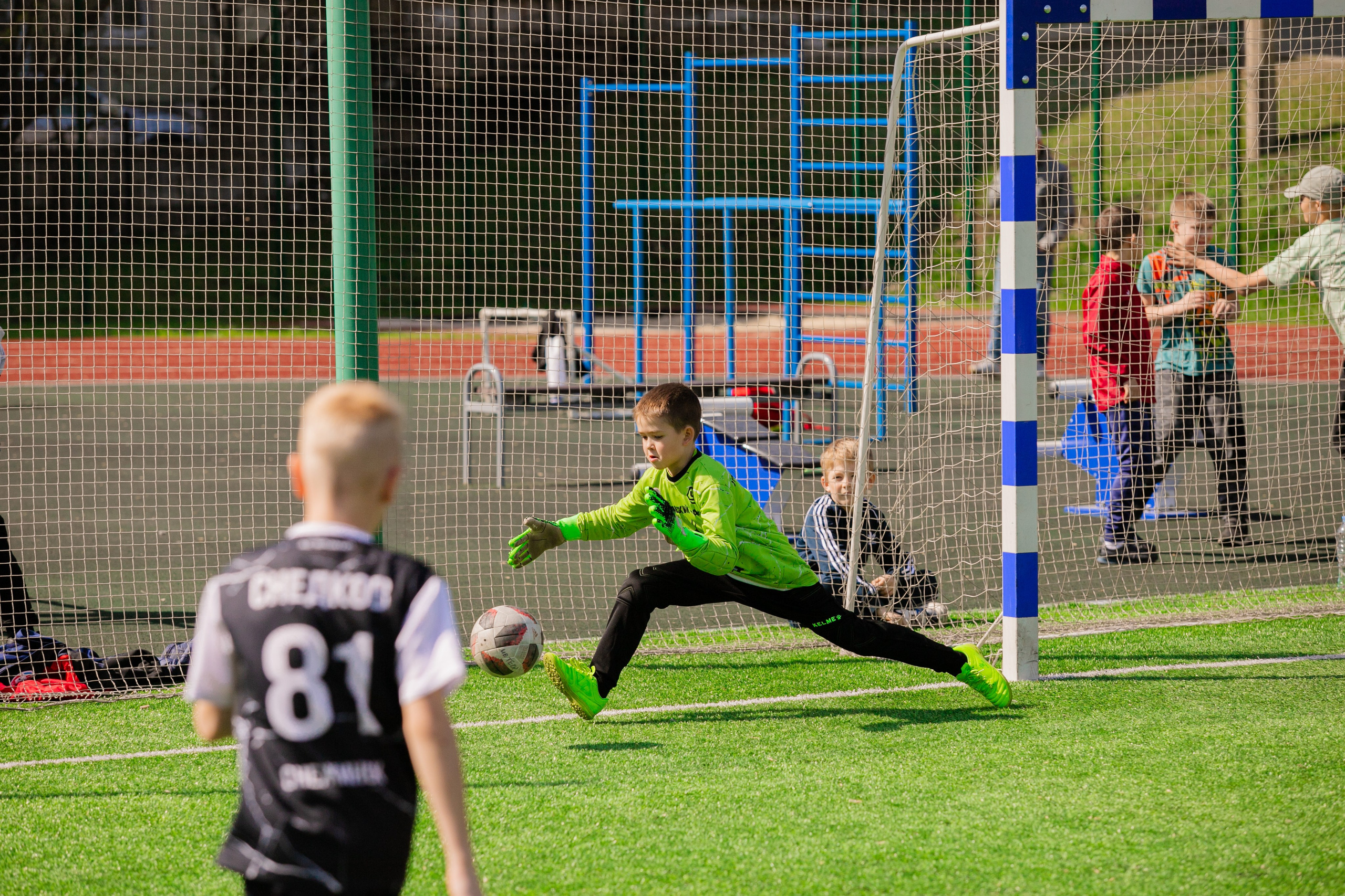 Футбол «Метеор». Репортажный и портретный фотограф в Екатеринбурге Гизатуллин Марат