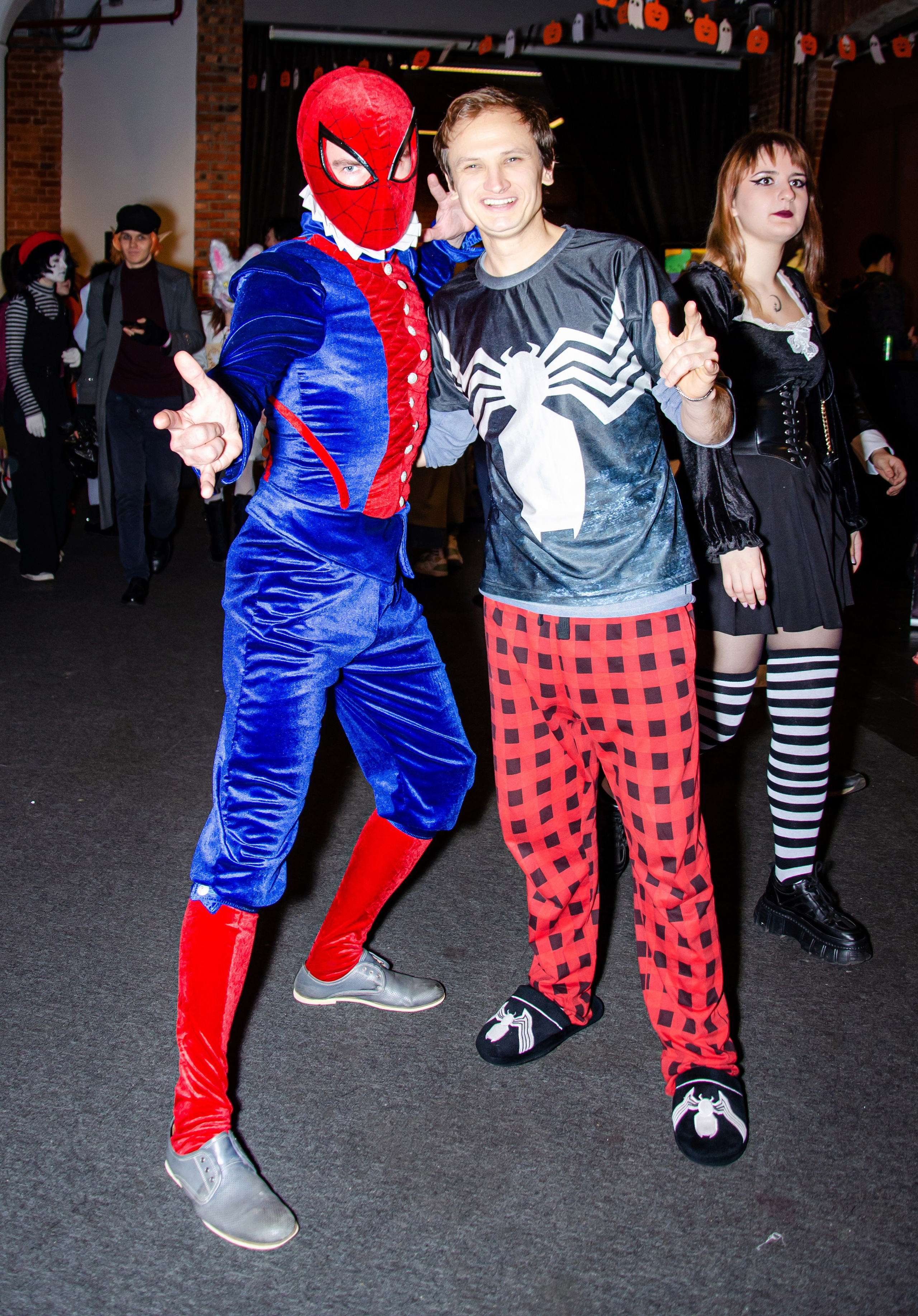 Хэллоуин и косплей фестиваль FFP в Москве, Красный Октябрь