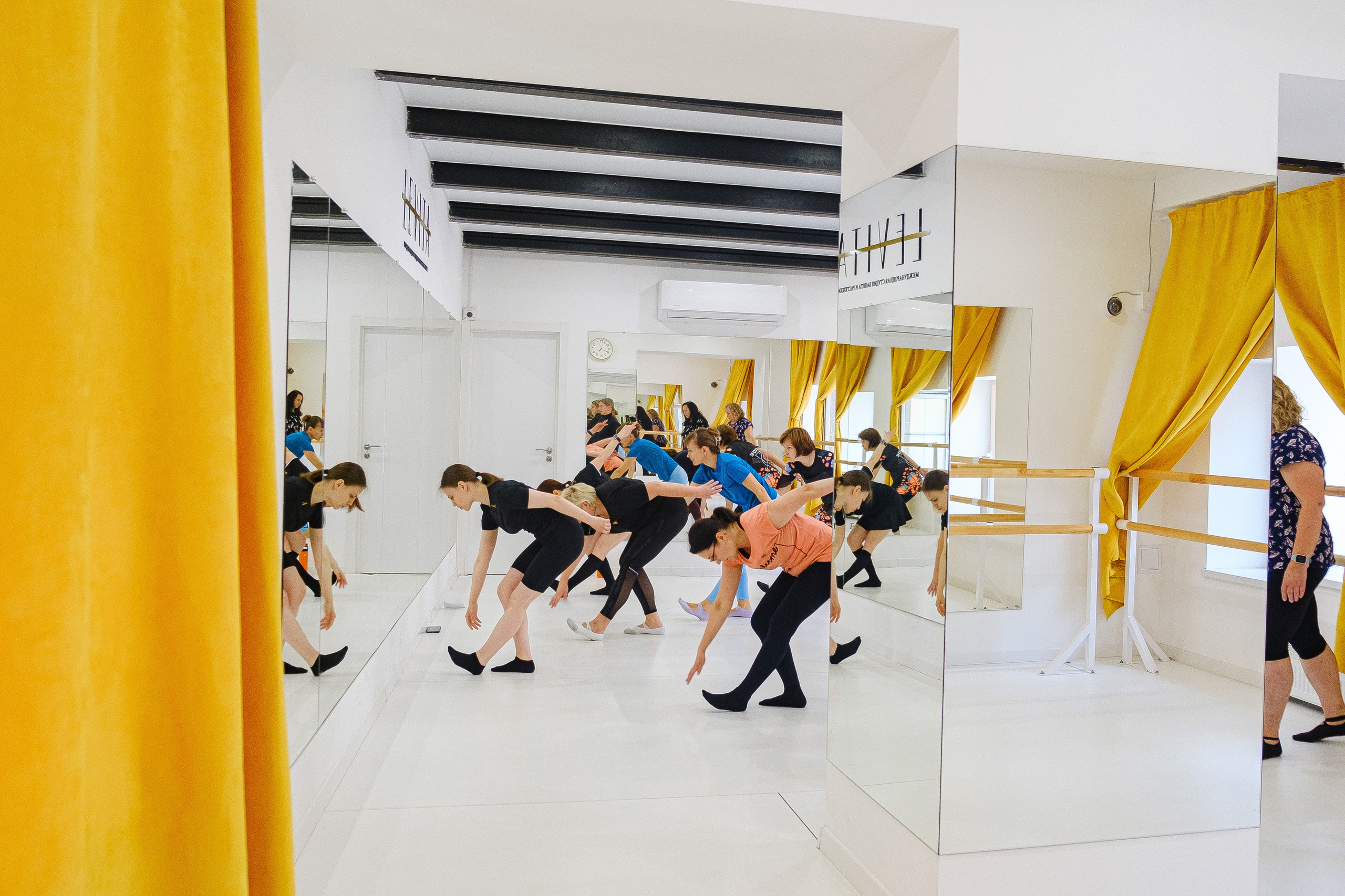 «LEVITA» Петергоф. Фотограф Мария Хлебникова Санкт-Петербург Москва