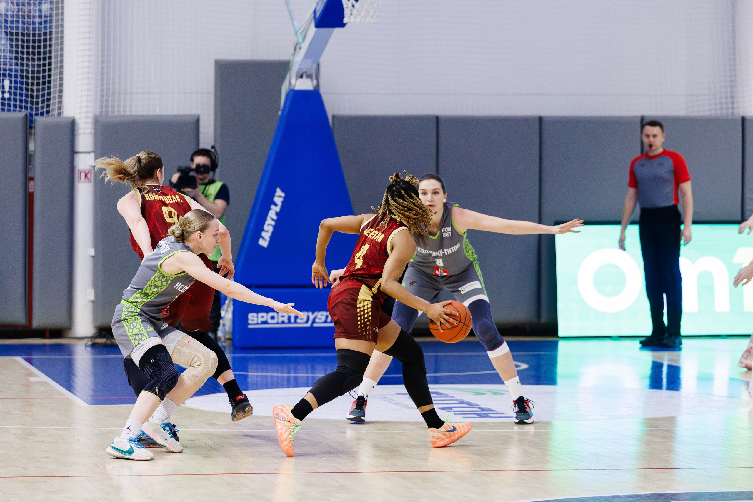 «Нефтяник-Титан» — «Надежда». Свадебный и репортажный фотограф в Омске. Червоткин Никита