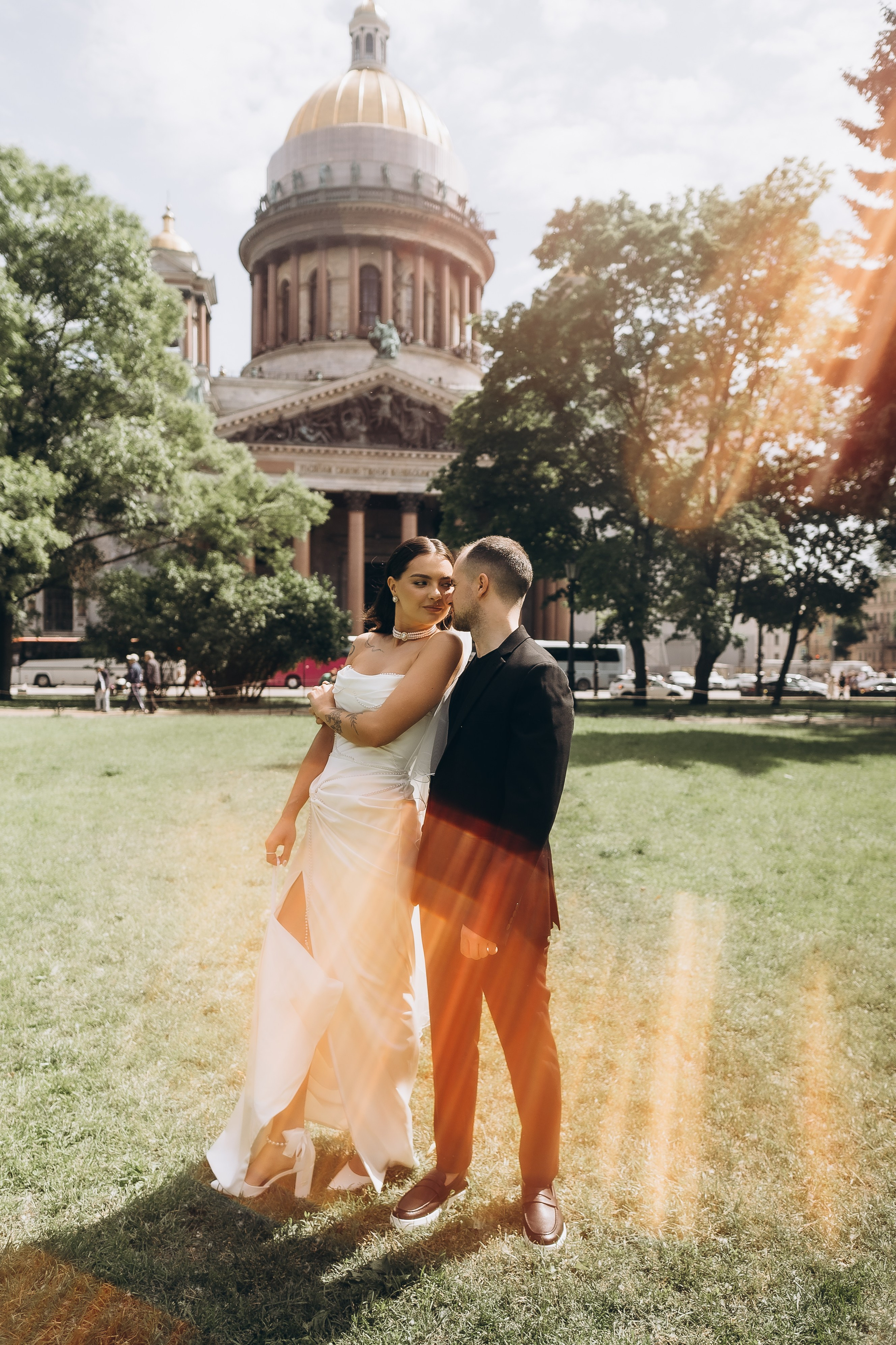 Свадебная Фотопрогулка Исаакиевский. Фотограф ПИТЕР СПБ Надежда Баранова