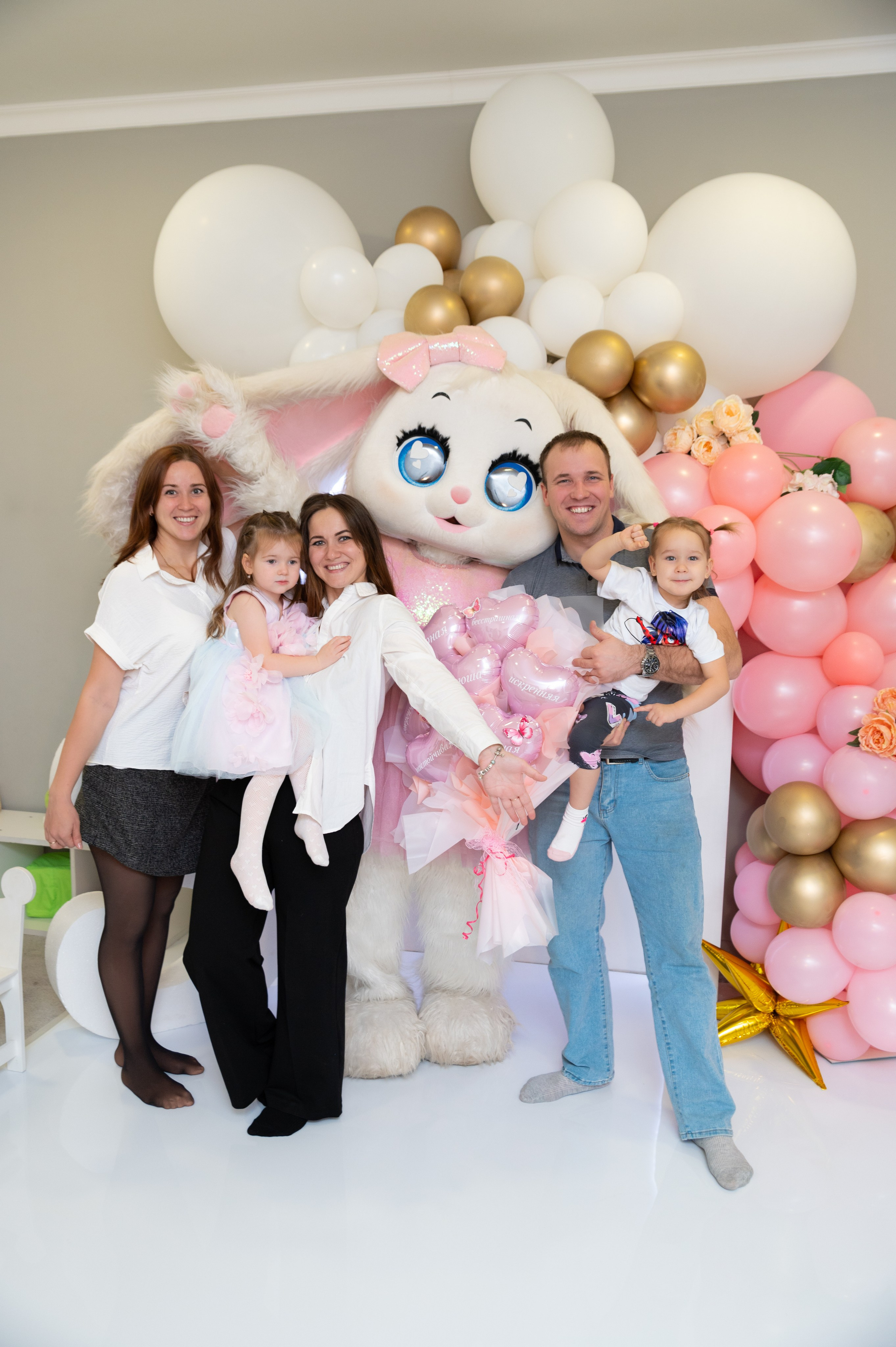 Детские праздники, дни рождения. Я Ольга Казанцева, фотографирую снимаю ваши киноистории и печатаю фото и цифровые портреты на холсте