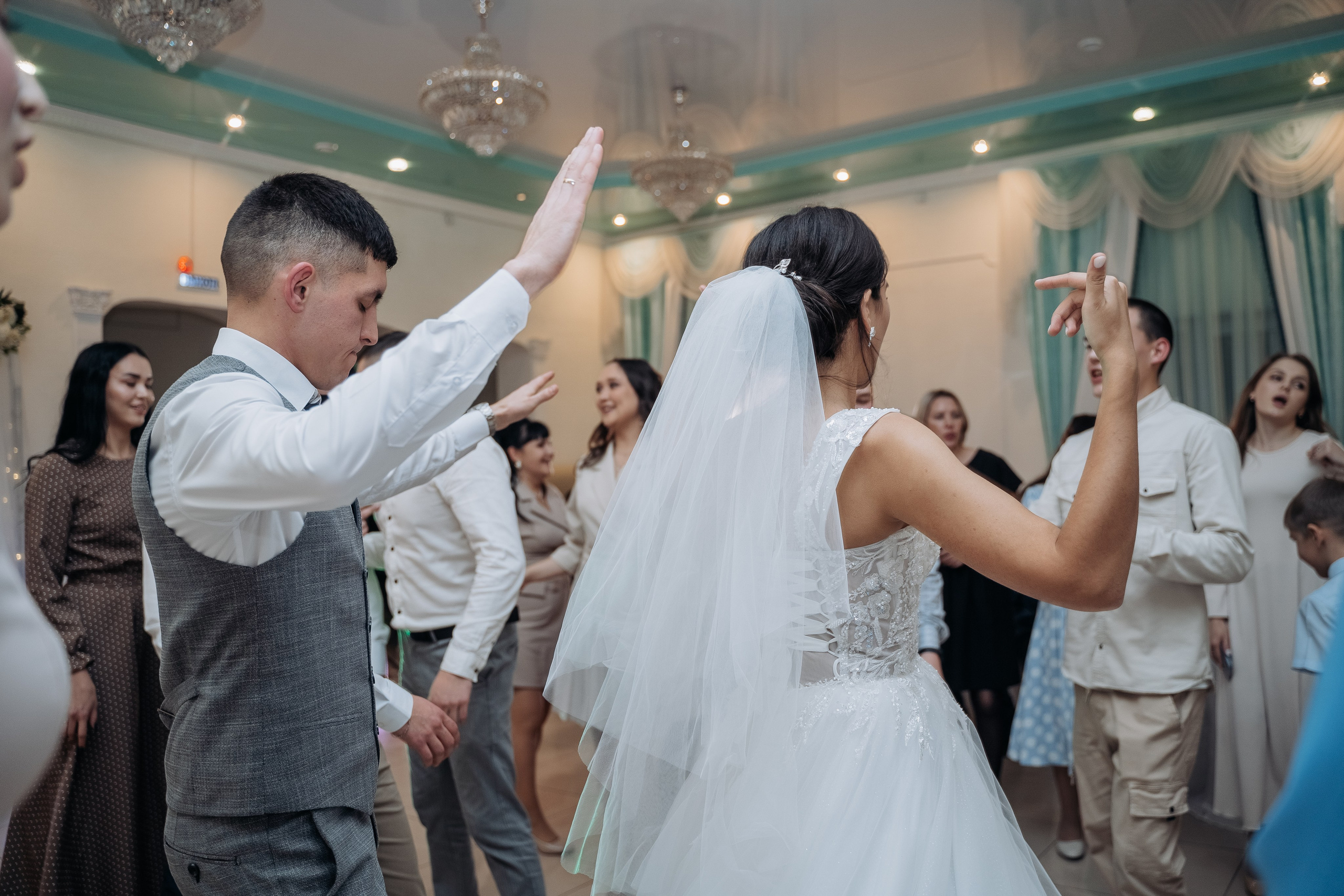 Алик и Лилия. Свадебный семейный фотограф Ксения Божко Уфа Раевка никах в Нарыстау