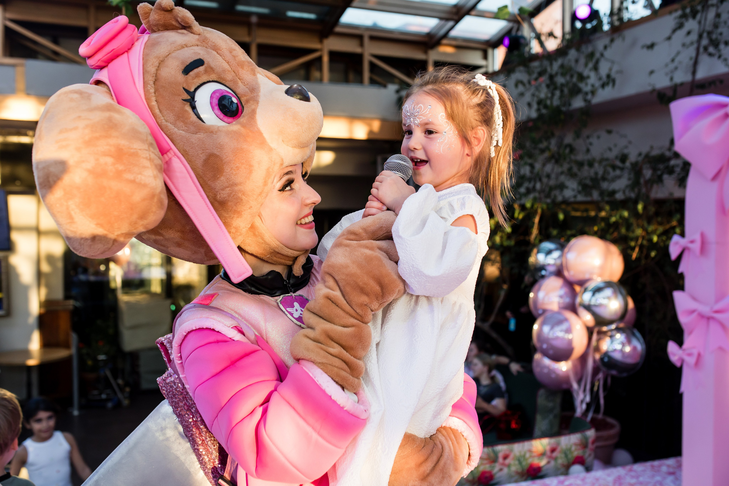 Детский день рождения, фотосессия детского дня рождения. Репортажной и Свадебный фотограф Слава Цесарь