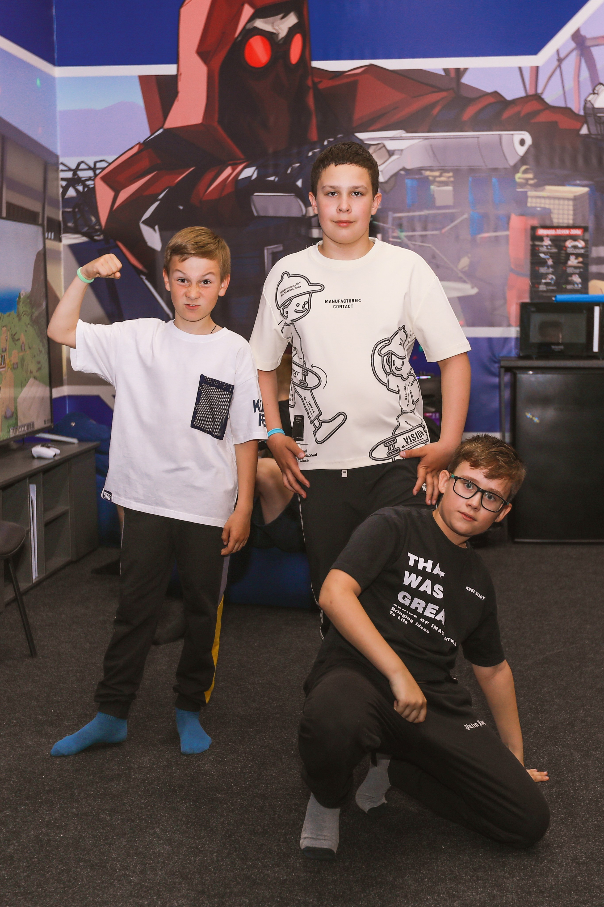 Arena Warpoint, Выпускной 4Д — 2024, дети, школа, 4 класс, последний звонок, детские игры, ученики, выпускники, начальная школа