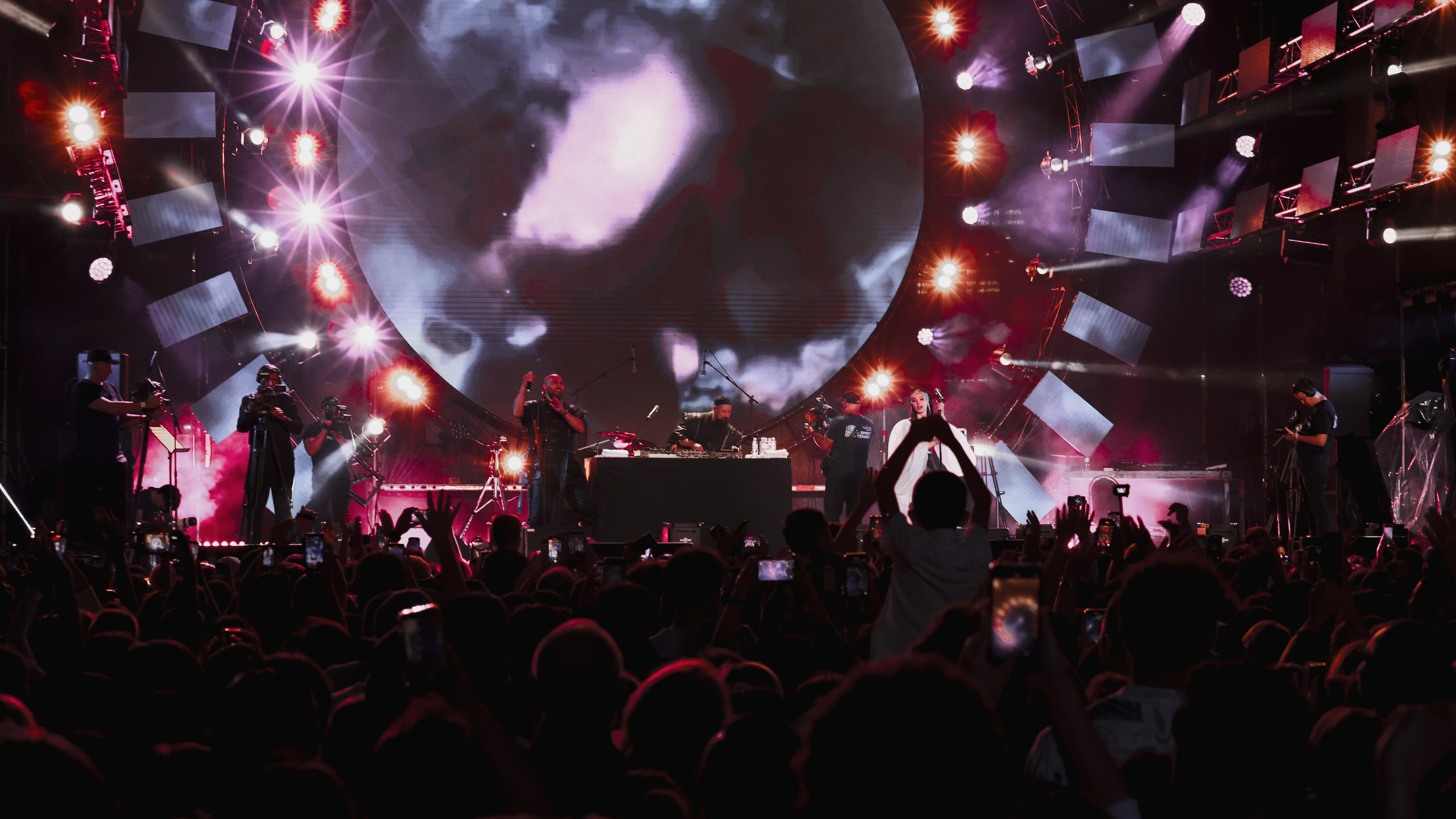 Ay Yola. Фотограф в Алматы