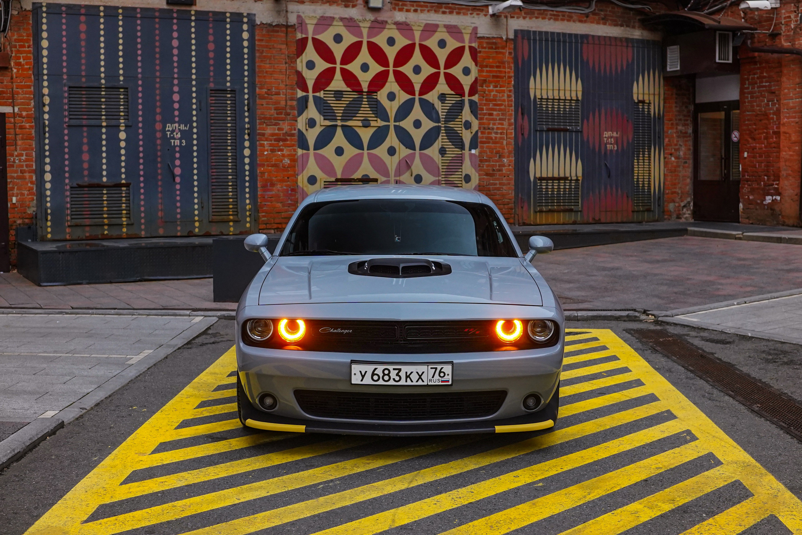 Dodge Challenger Shaker. Автомобильный фотограф Шакая Кирилл