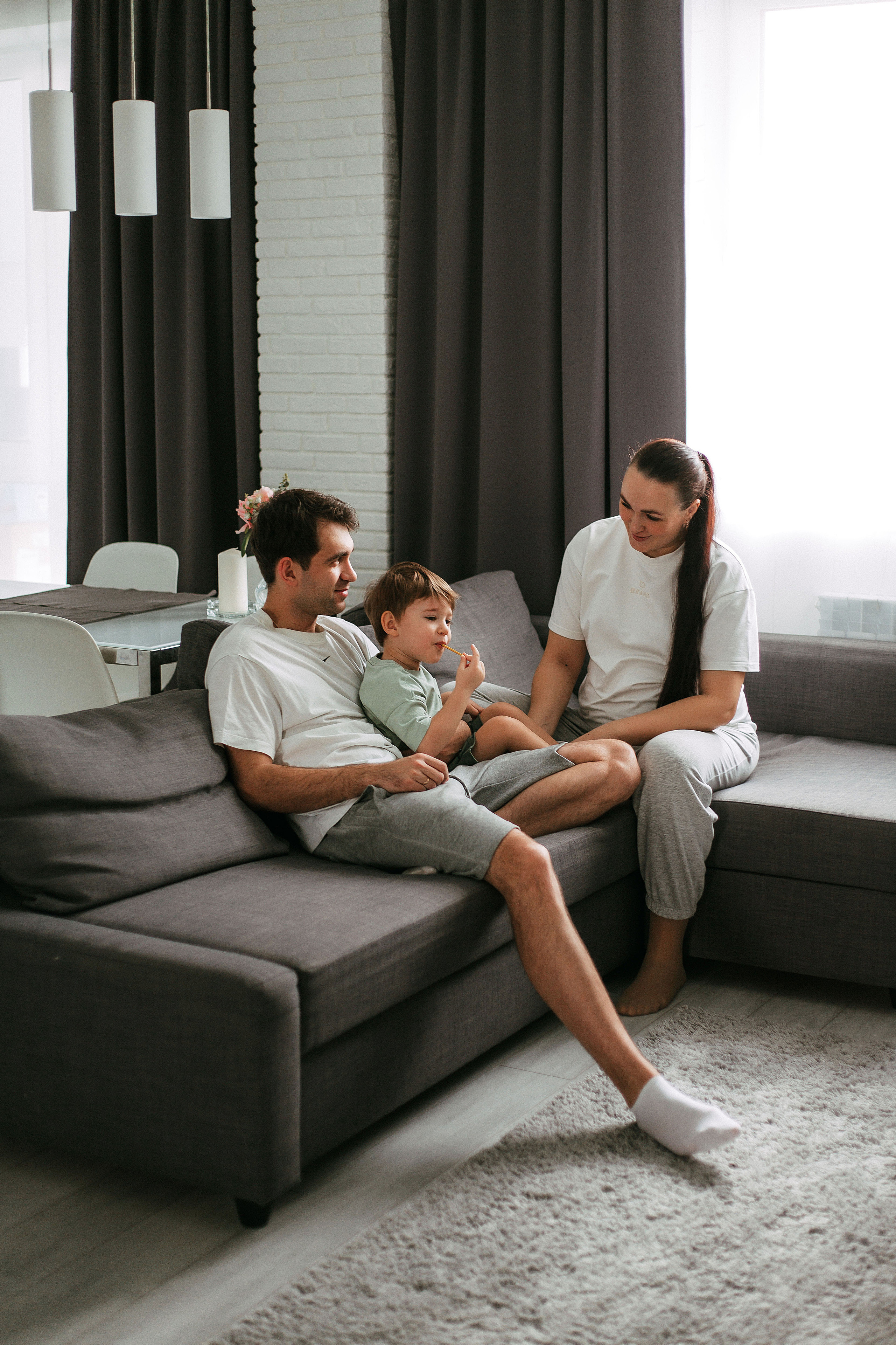 Лена, Ярослав и сыночек Артем. Семейный и детский фотограф в Омске Мусина Мария