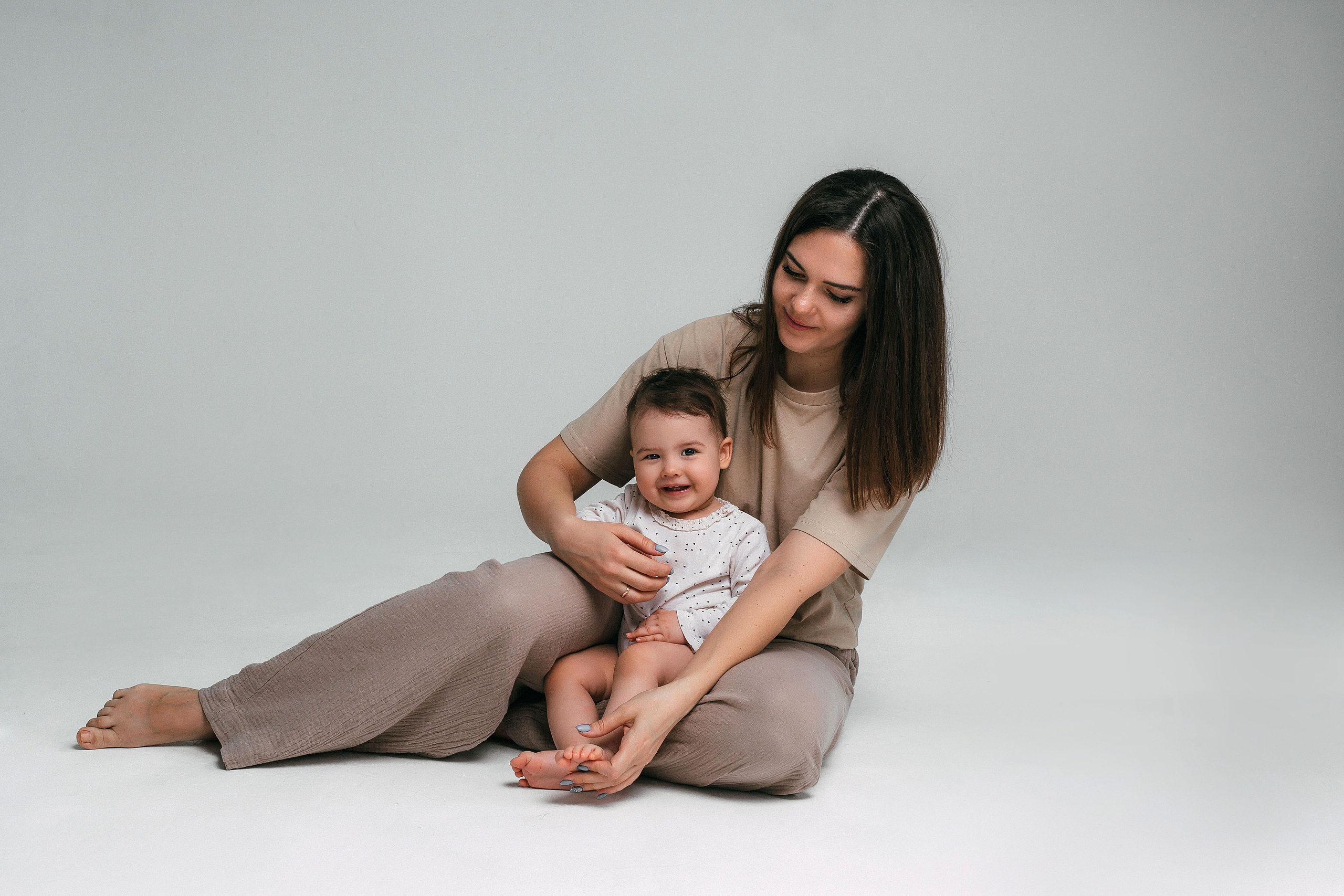 Стиль минимализм. Семейный и детский фотограф в Омске Мусина Мария