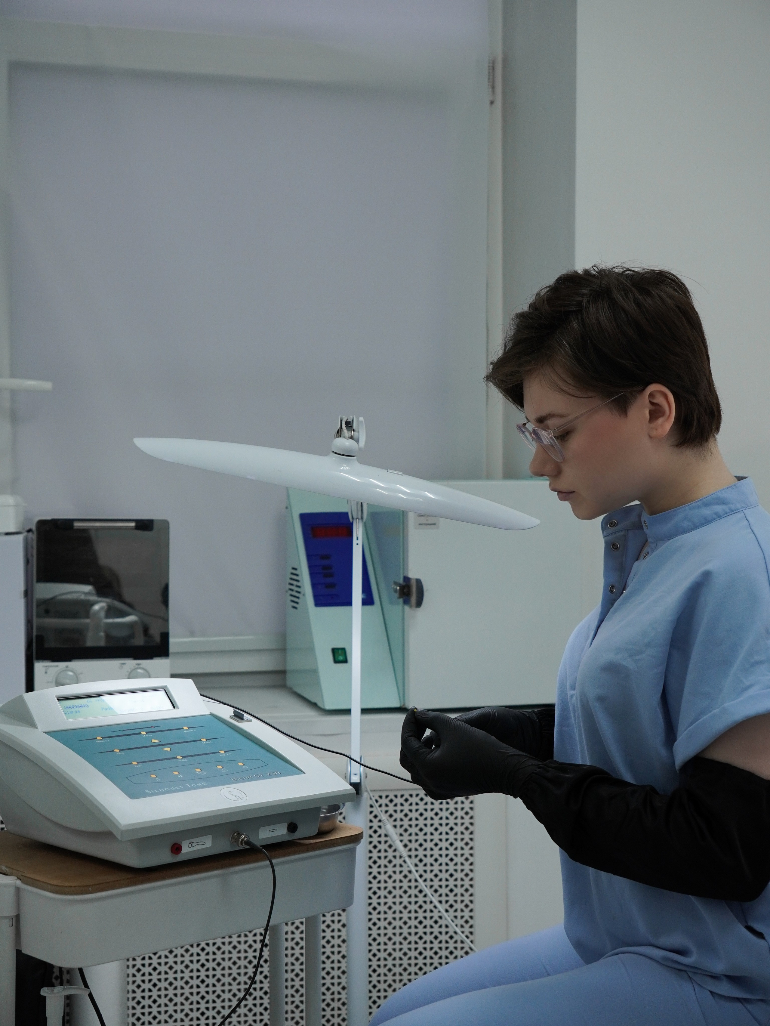 Мастер электроэпиляции Валентина. Фотограф и видеограф в Санкт-Петербурге Хромцова Людмила