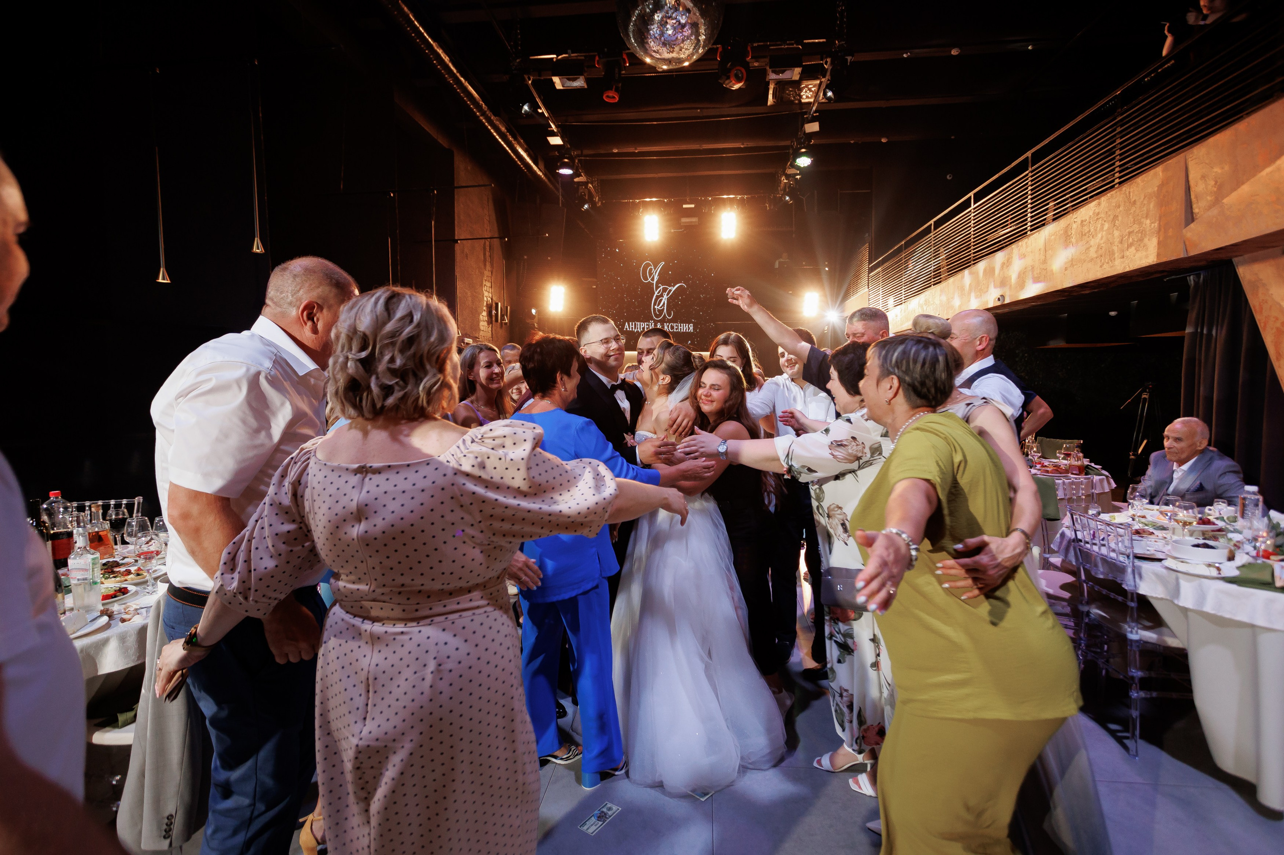 Свадебный фотограф Нижний Новгород. Свадебный и контент фотограф в Нижнем Новгороде Владимир Пресняков