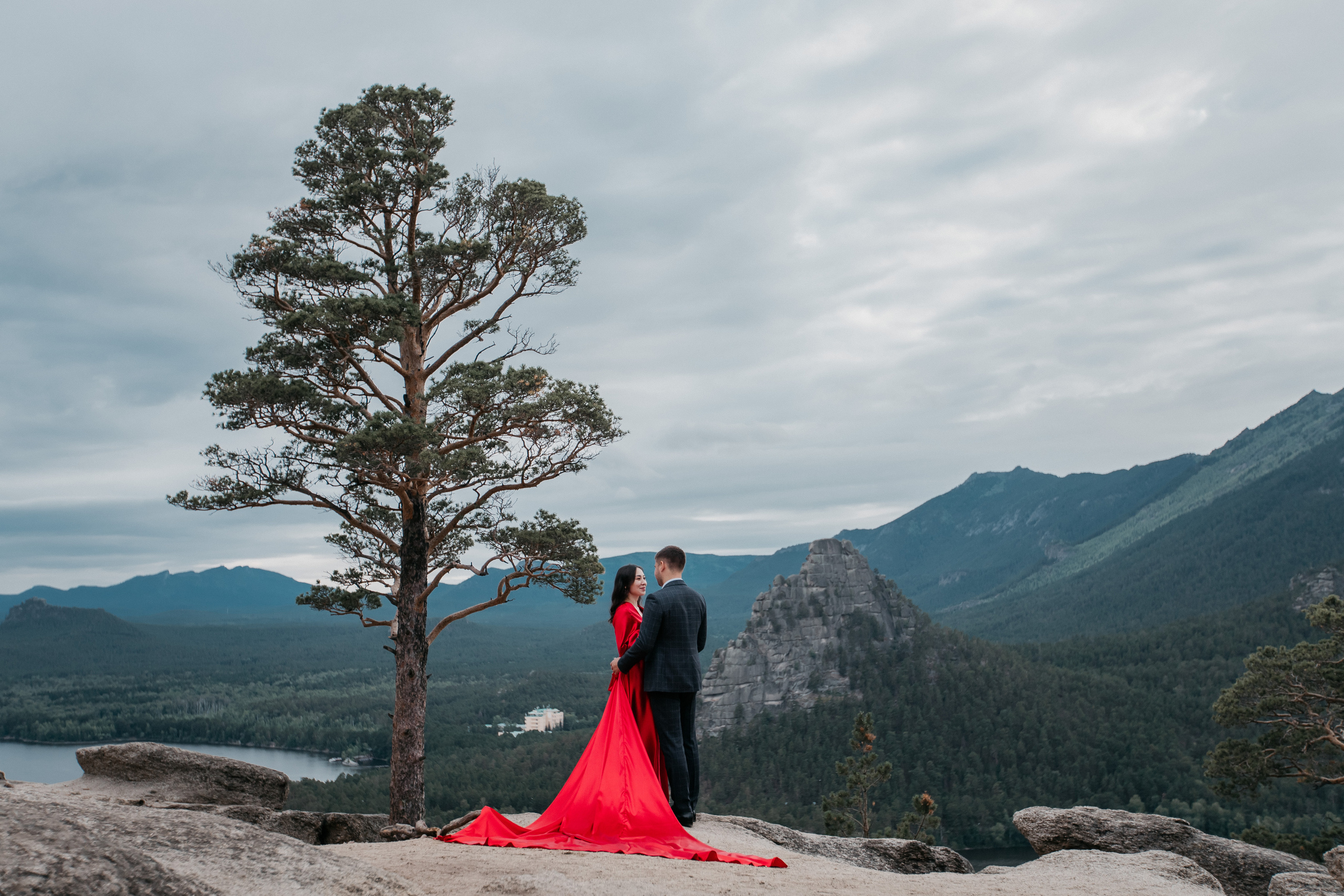 Профессиональный фотограф в городе Астана/Алматы Даурен Сембаев